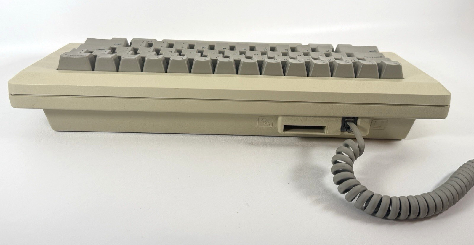 Apple Keyboard and Cable for Macintosh 128k 512k Mac Plus RARE Vintage M0110
