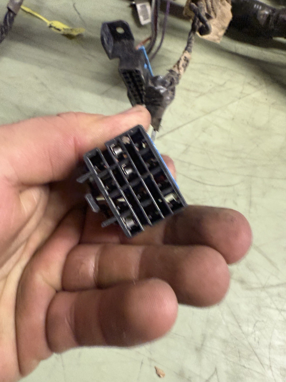 2005 Chevy GMC Silverado 2500 LLY Crew Cab Dashboard Wiring Harness