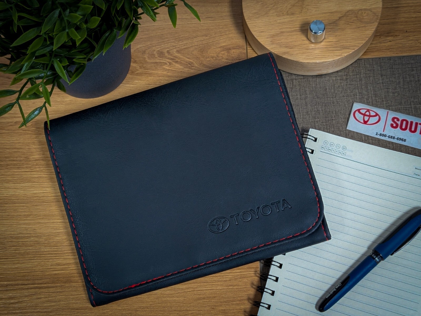 NEW GENUINE TOYOTA OEM OWNERS MANUAL DOCUMENT HOLDER PORTFOLIO BLACK LEATHER