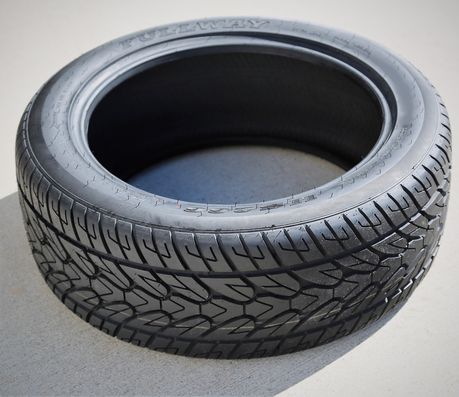 4 Tires Fullway HS266 285/45R22 114V XL A/S Performance