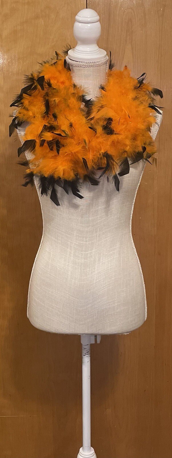 Feather Garland Boa 6ft Orange Black Halloween Costume Dance Party New MSRP$7.99