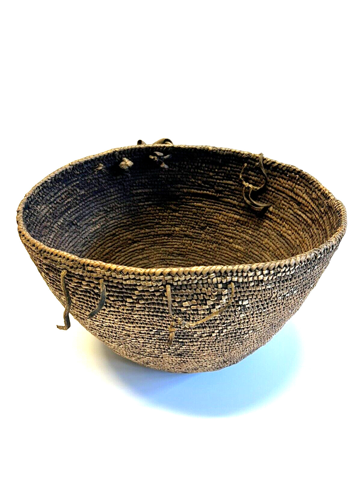 Antique Native American Indian Hand Weaved Basket; Large 13"; Late 1880's -1900