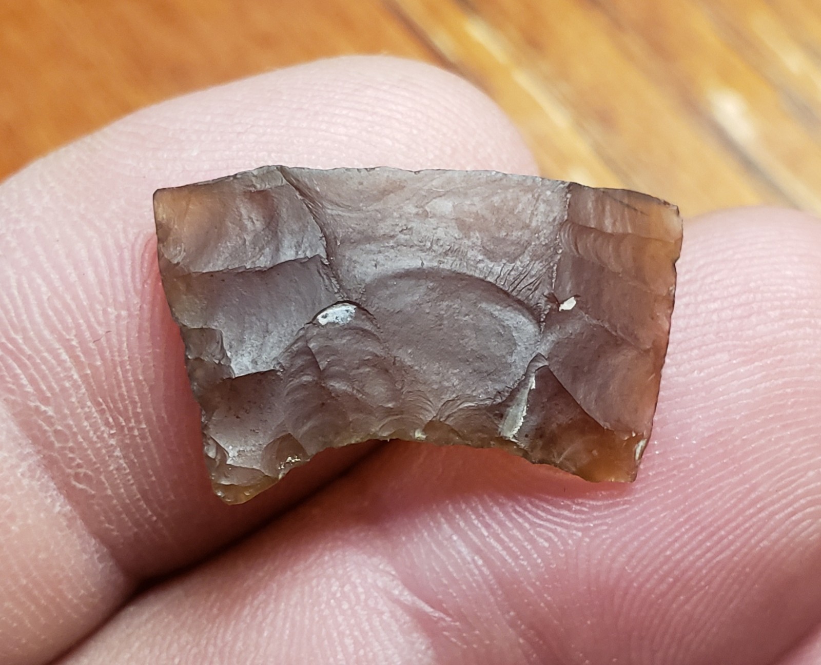 9/16" x 15/16" Knife River Flint Folsom Arrowhead Base- Mountrail County, ND