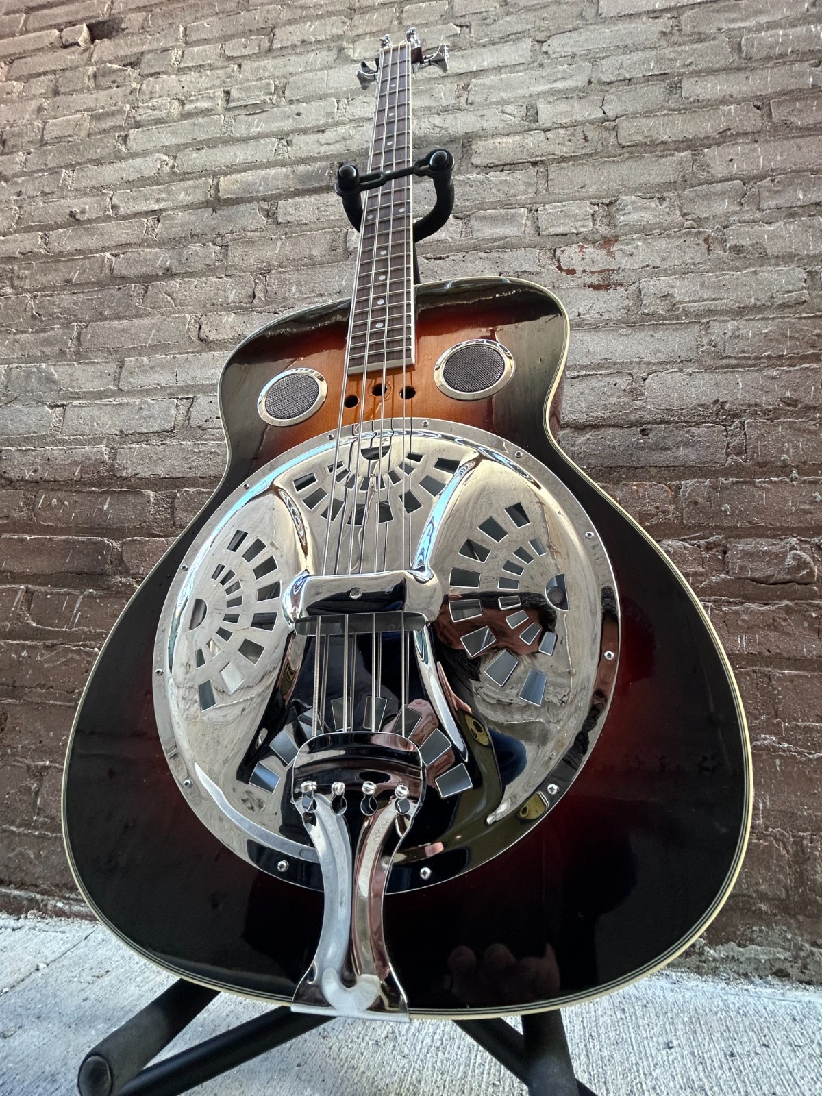 Regal RD-05 Studio Series Resophonic Bass Traditional Sunburst