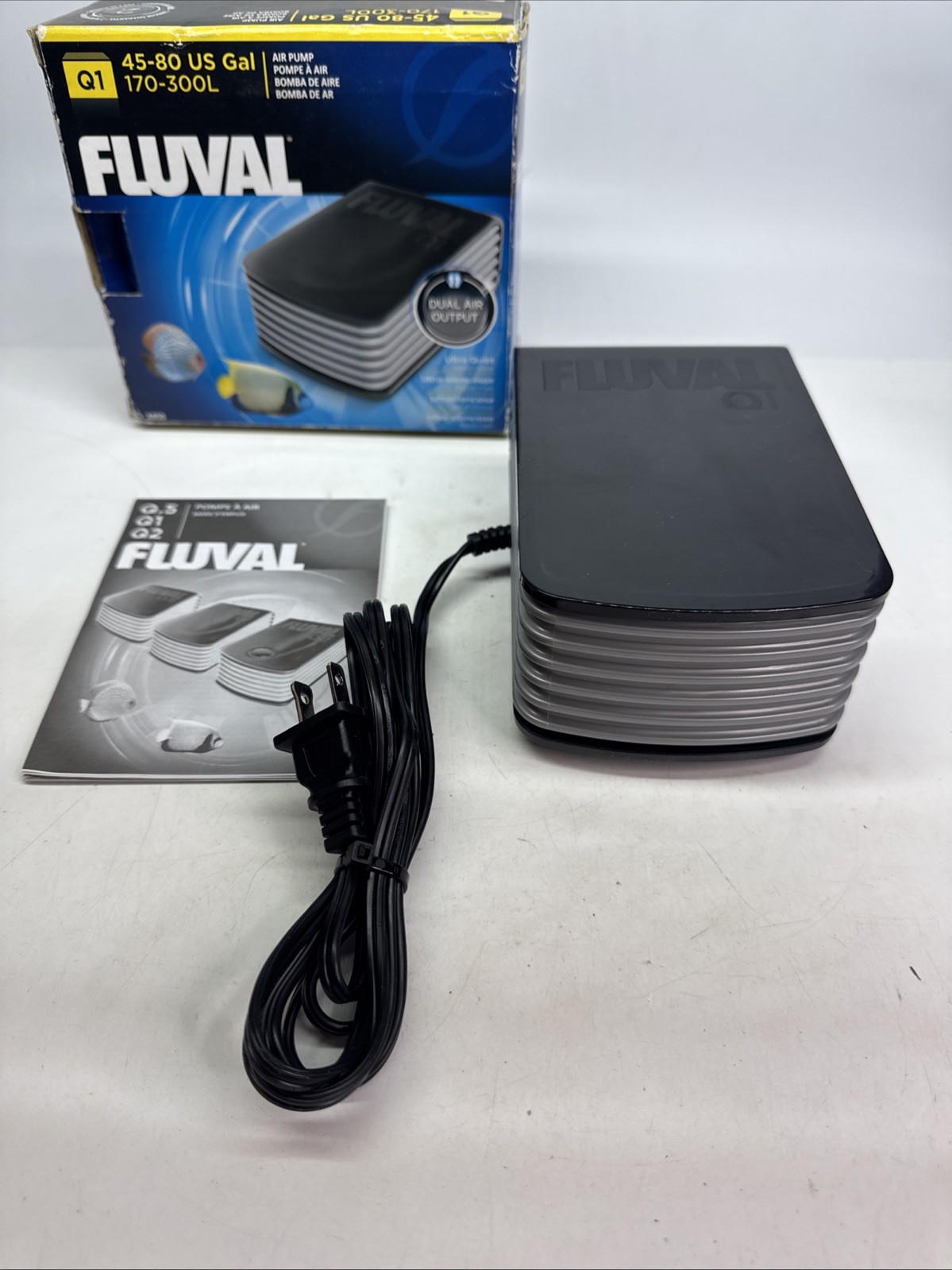 Hagen Fluval Q2 50-160 US Gal Adjustable Flow Control Air Pump - Working