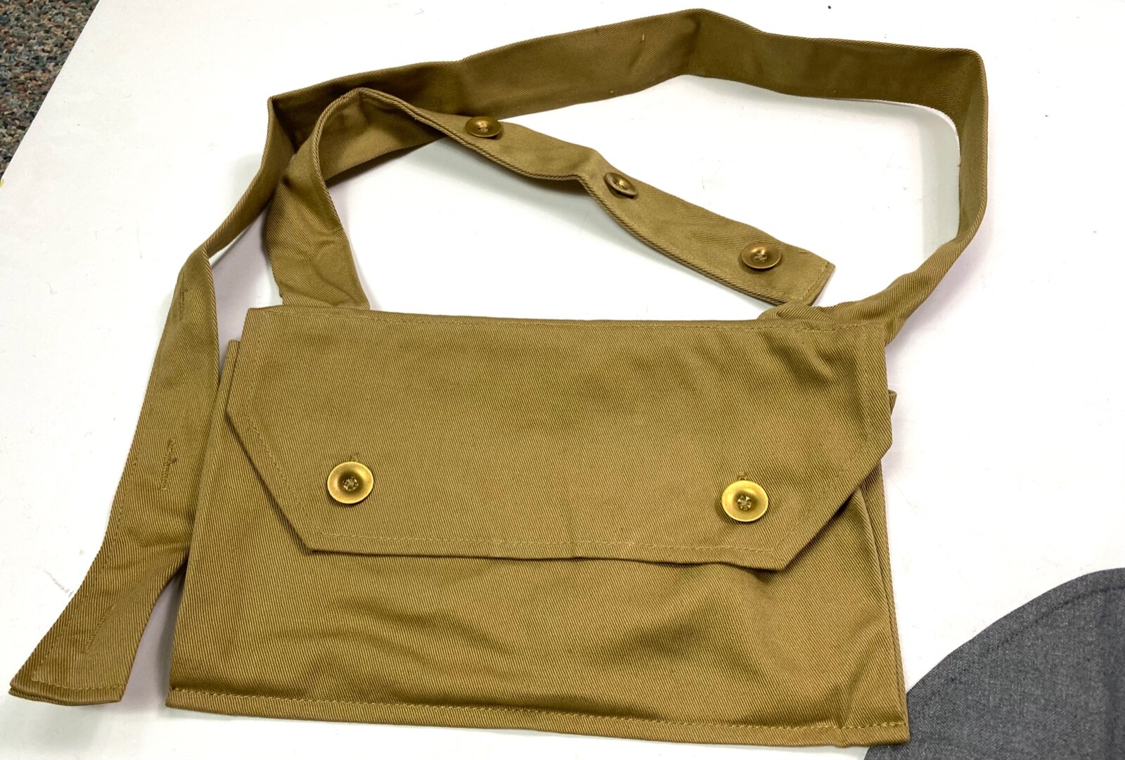 WWI BRITISH GAS SMOKE PH HOOD P HELMET & CARRY BAG