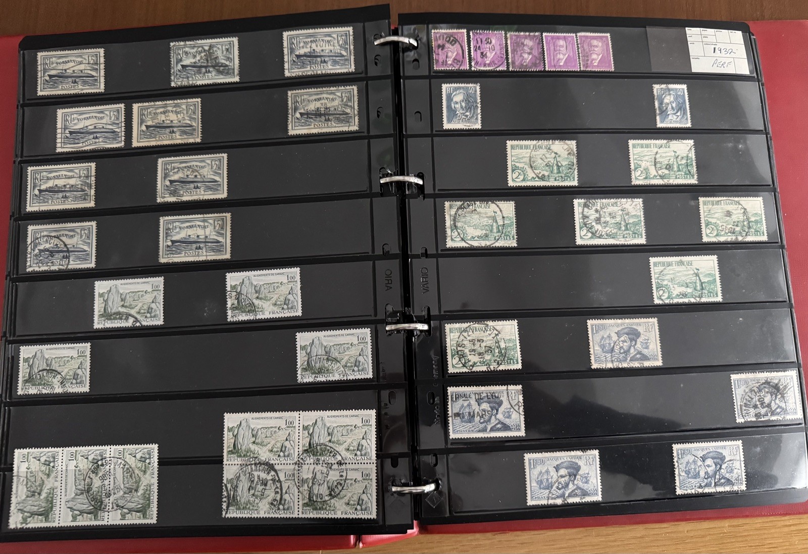 France Stamp Collection With 70 Pages PVC Album 1900-Modern-Some Early Good CV