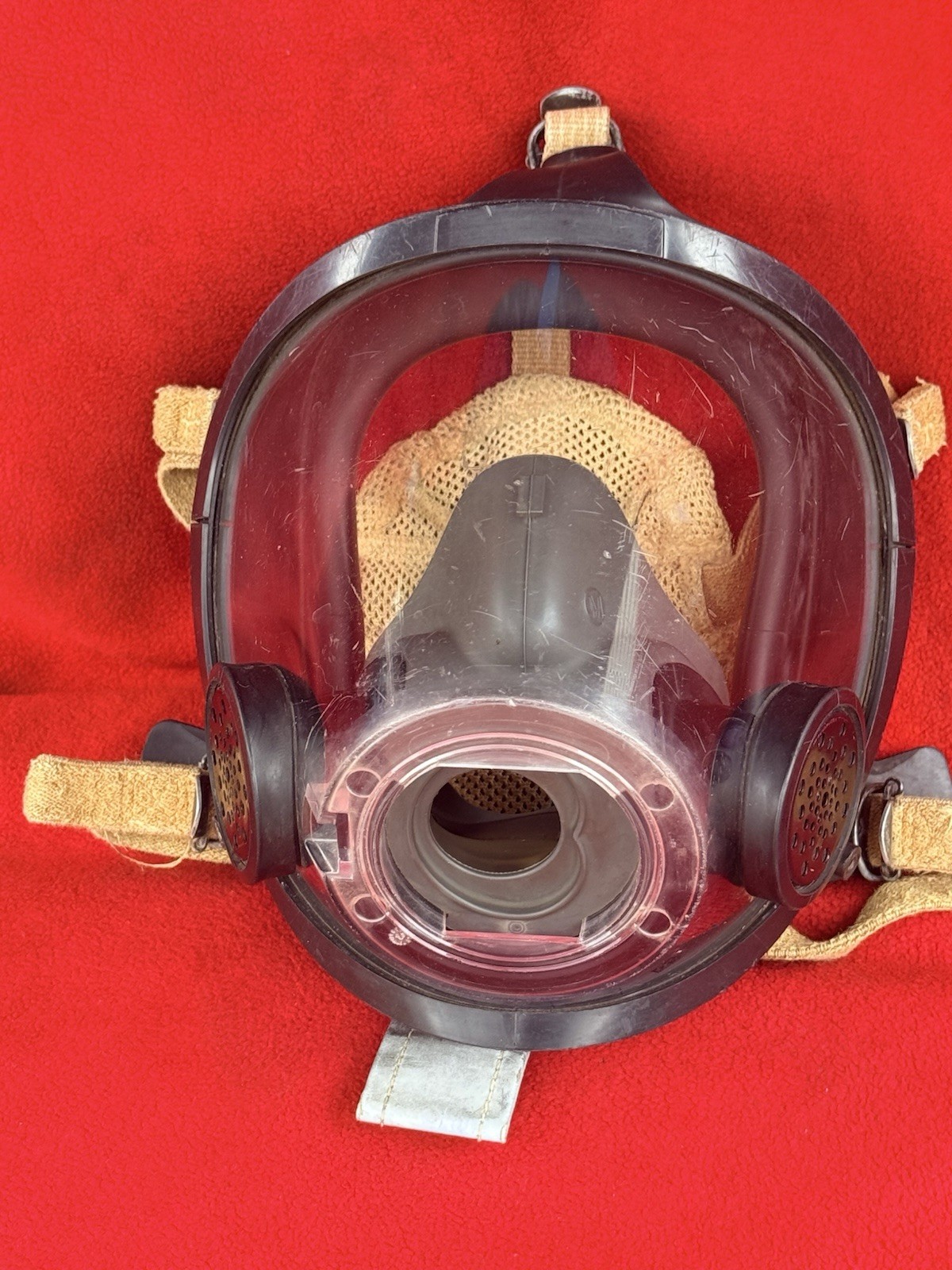 Scott AV-3000 Mask w/ KEVLAR NETTING Firefighter MASK Size Medium
