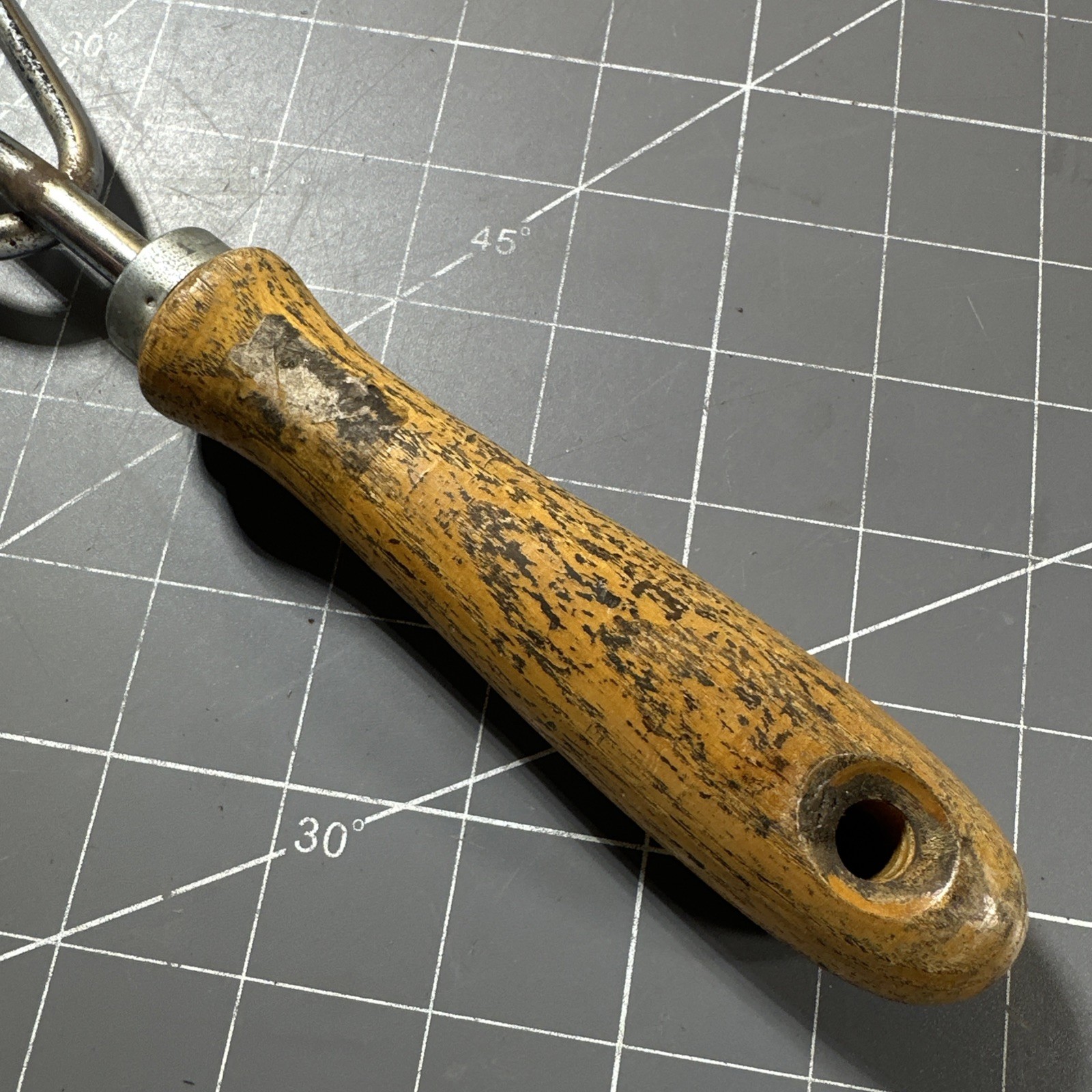 Vintage AMES USA Steel Hand Cultivator Wood Handle PLANTING Gardening