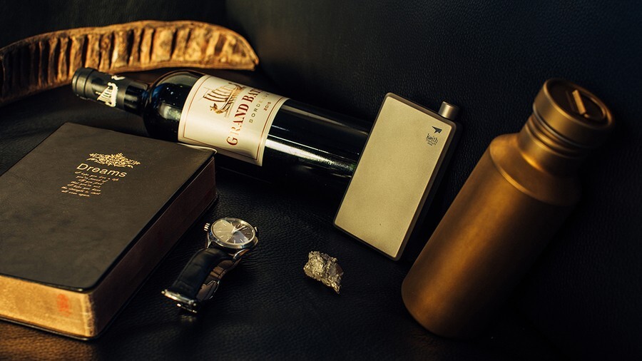 Keith Titanium Ti9306 Pocket Flask with Funnel - 4.0 fl oz (Shipped from USA)