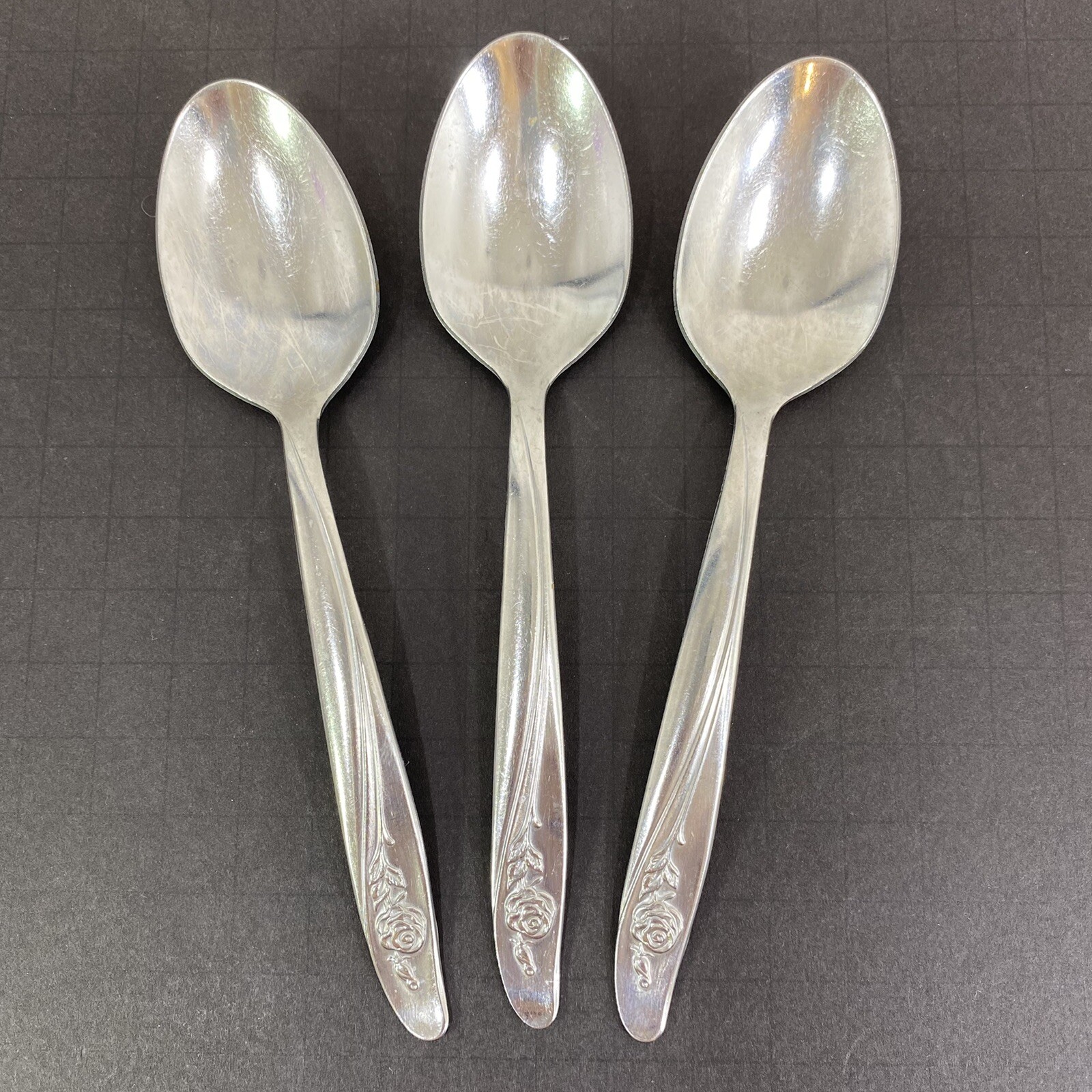 Oneida Custom Stainless ROSEANNE Flatware Set 3 Oval Soup Dessert Spoons 6 1/2"