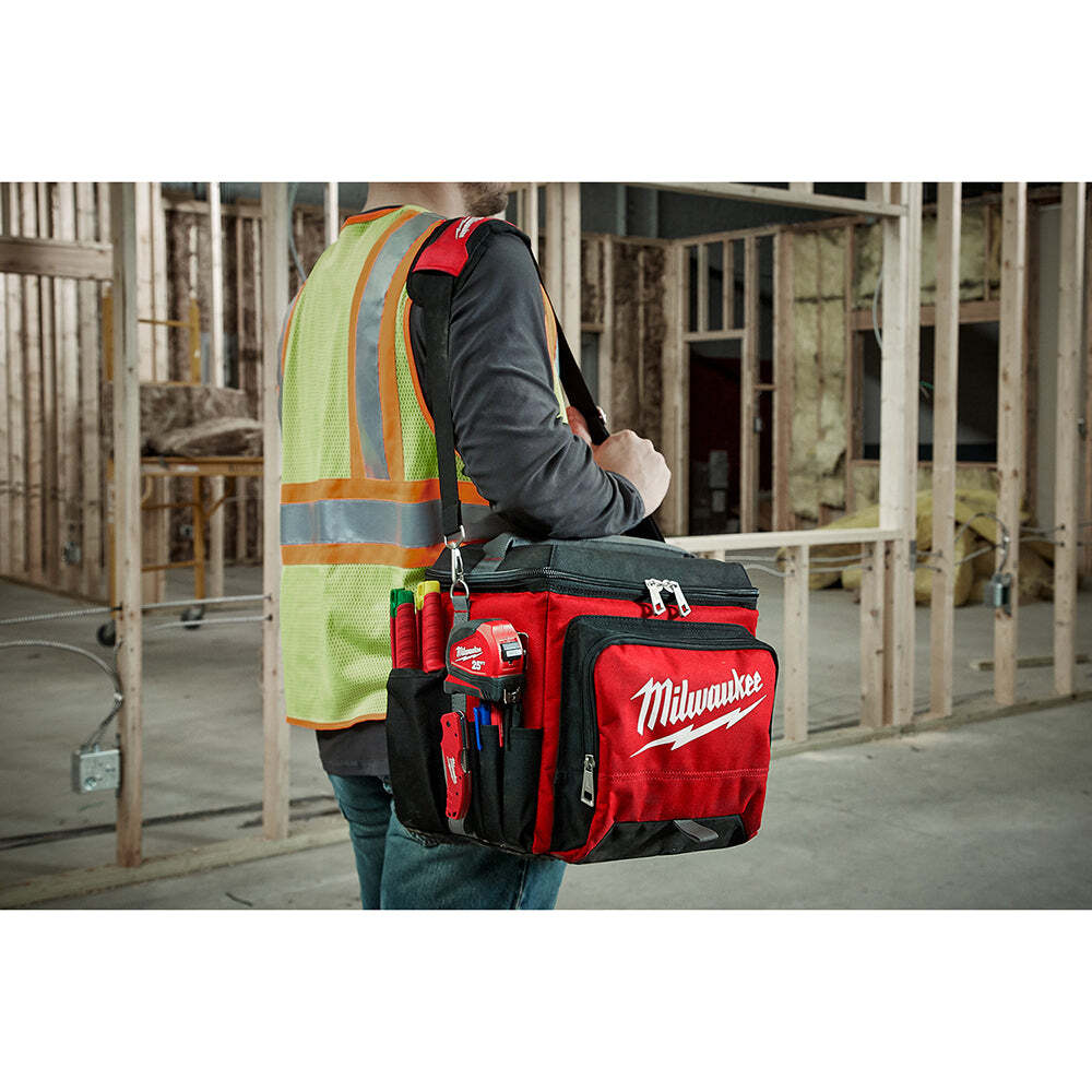Milwaukee 48-22-8250 21.65-Quart Red Heavy Duty Ballistic Jobsite Cooler