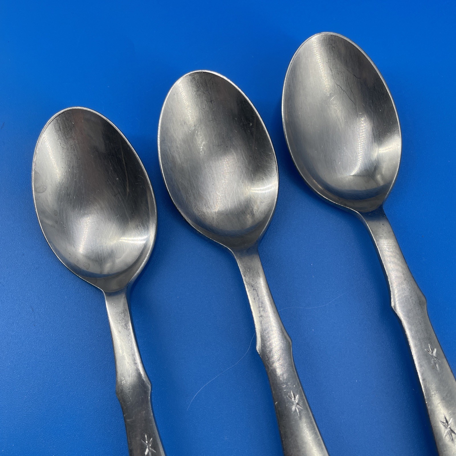 Nasco Star Sapphire Place Soup Spoons x3 Mid Century Glossy Japan 7.25" Atomic