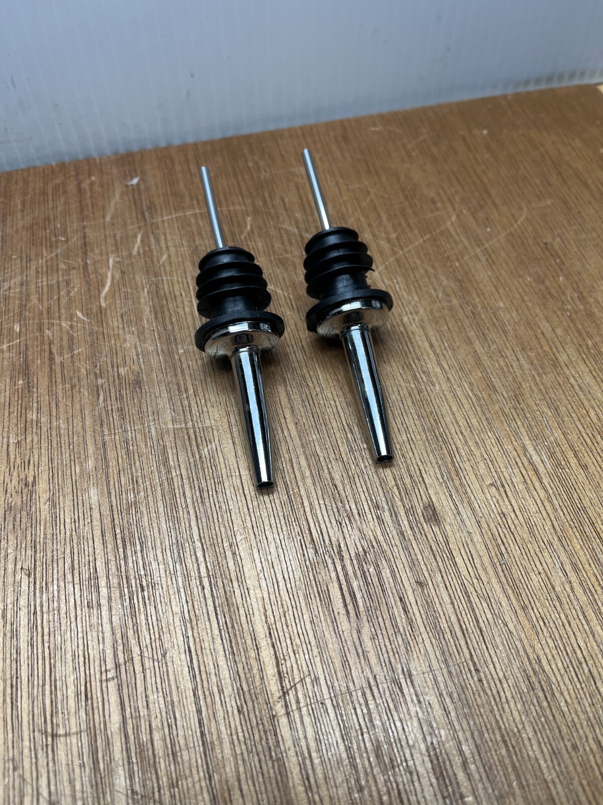 (Qty.2) Spill Stop 285 Tapered Speed Pourers - Medium Pour Chrome USA