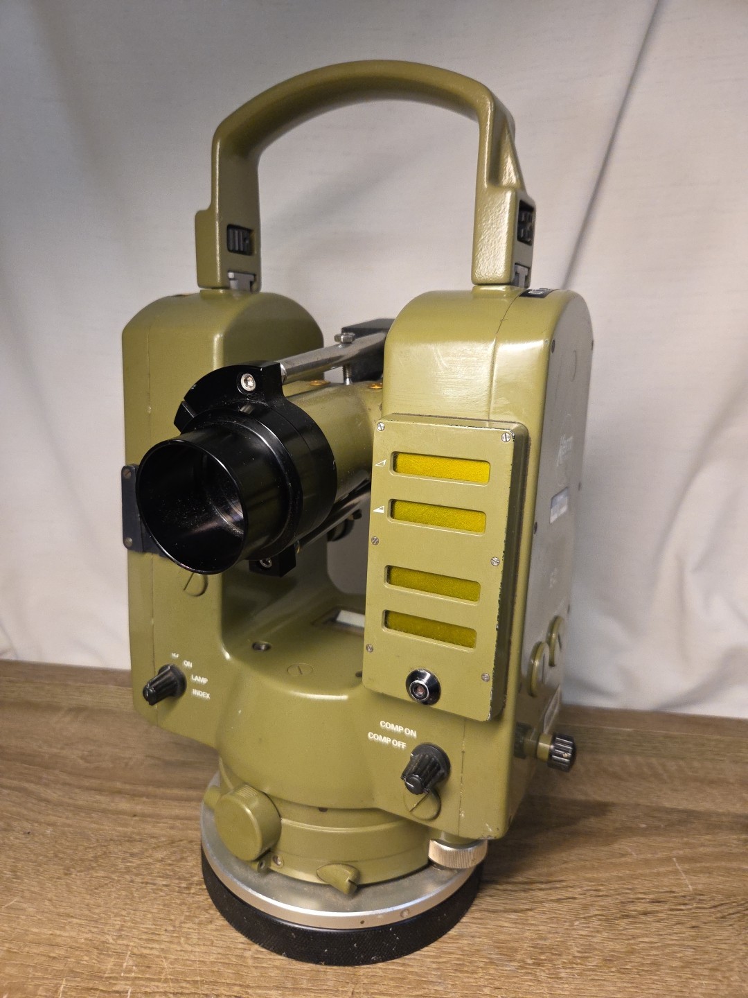 Theodolite Kern Swiss E2 Vintage Kern's Precision Surveyor Alignment Instrument