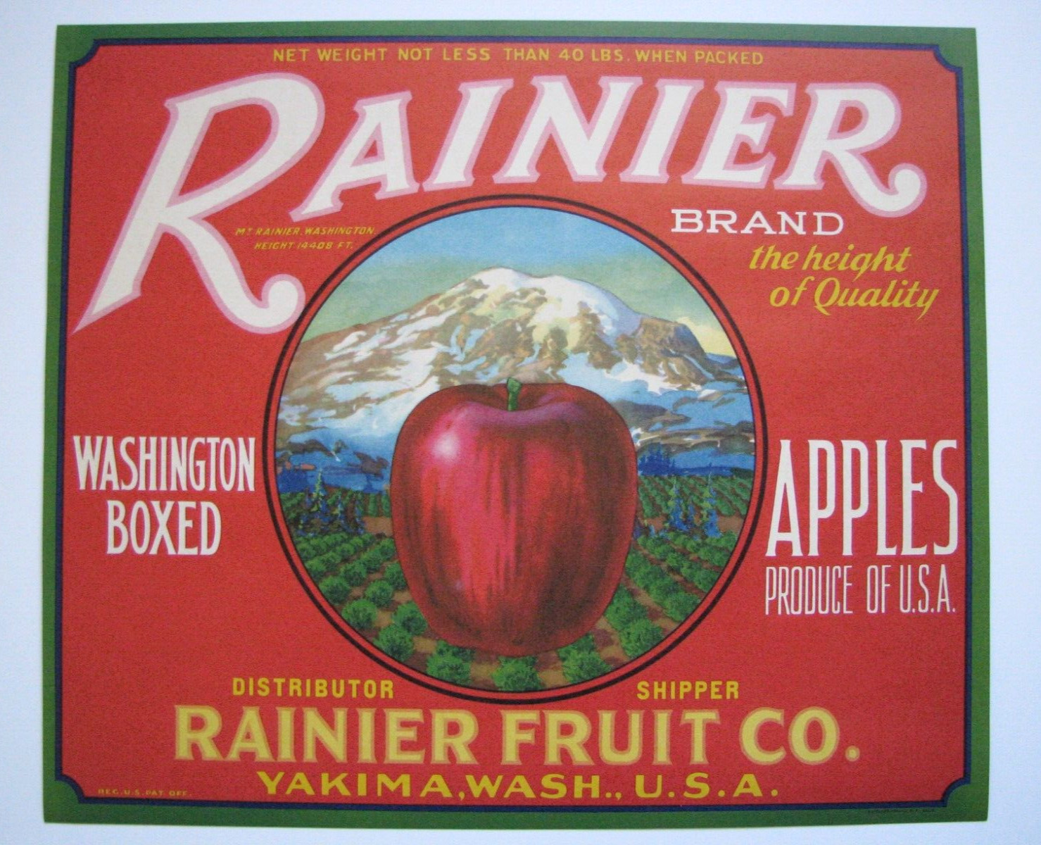Original 1930s rare RAINIER apple crate label Mt Rainier Washington 40 lbs fancy