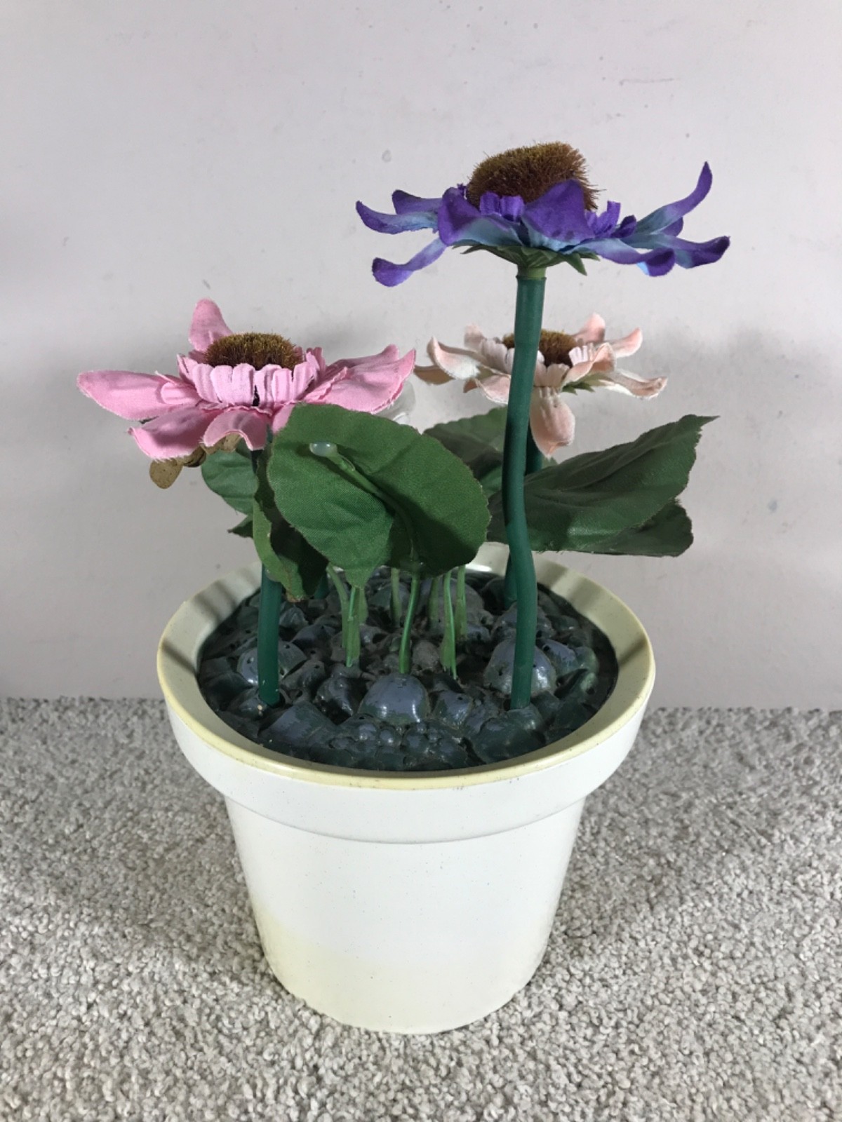 Gemmy Dancing Flowers "In The Mood" Animated Motion Activated Vintage 1998 Video