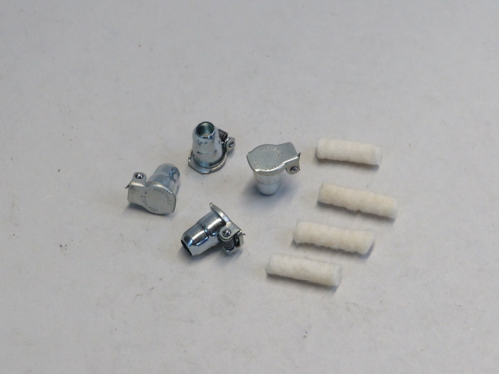 Set of 4 1/4"  Flip Top Oilers with felt Gas Engine Motor  Oil Grease Magneto