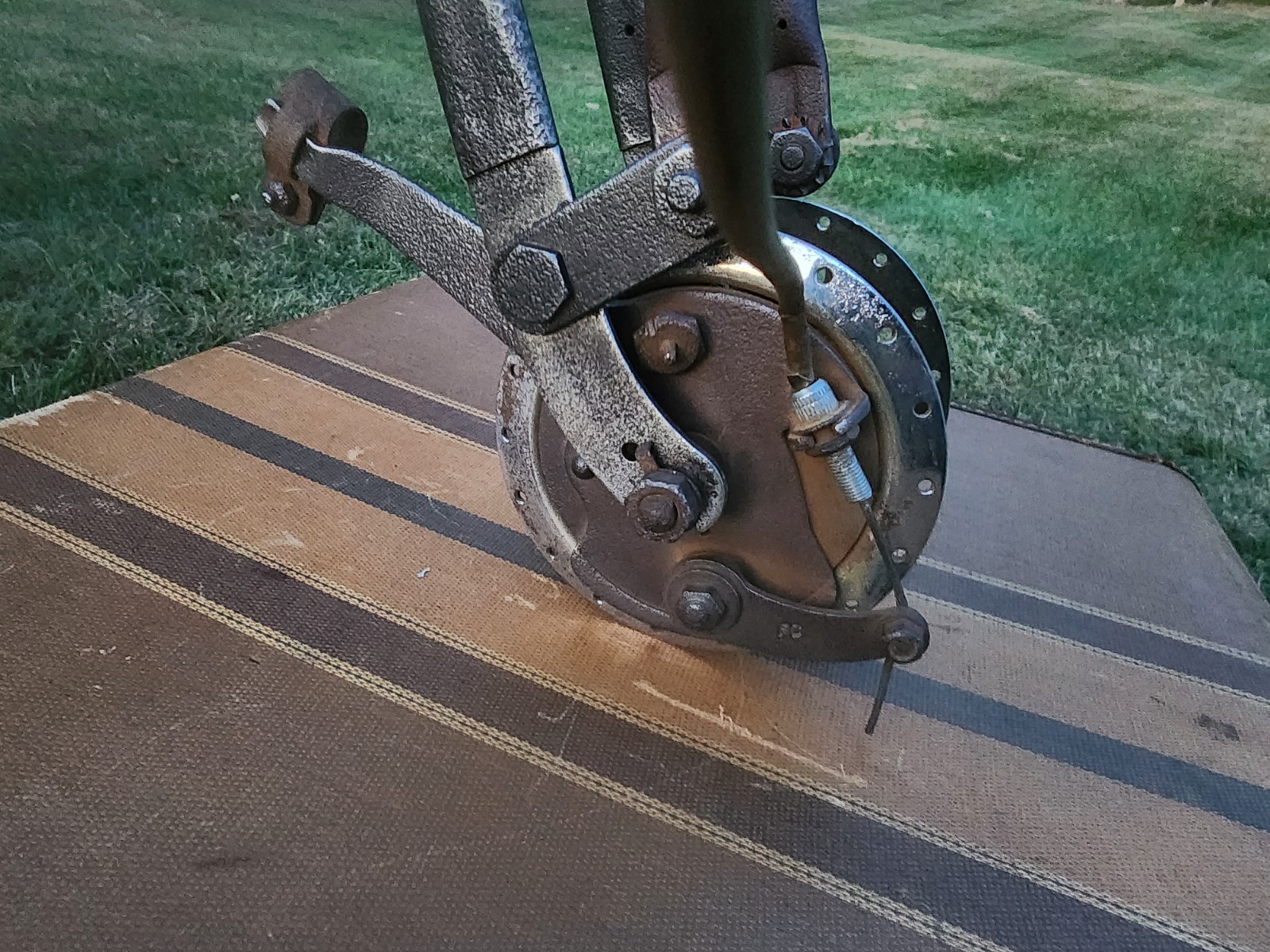 ORIGINAL 50'S COLUMBIA 5 STAR SUPERB BALLOON TIRE BIYCYCLE SPRINGER W/ KEY