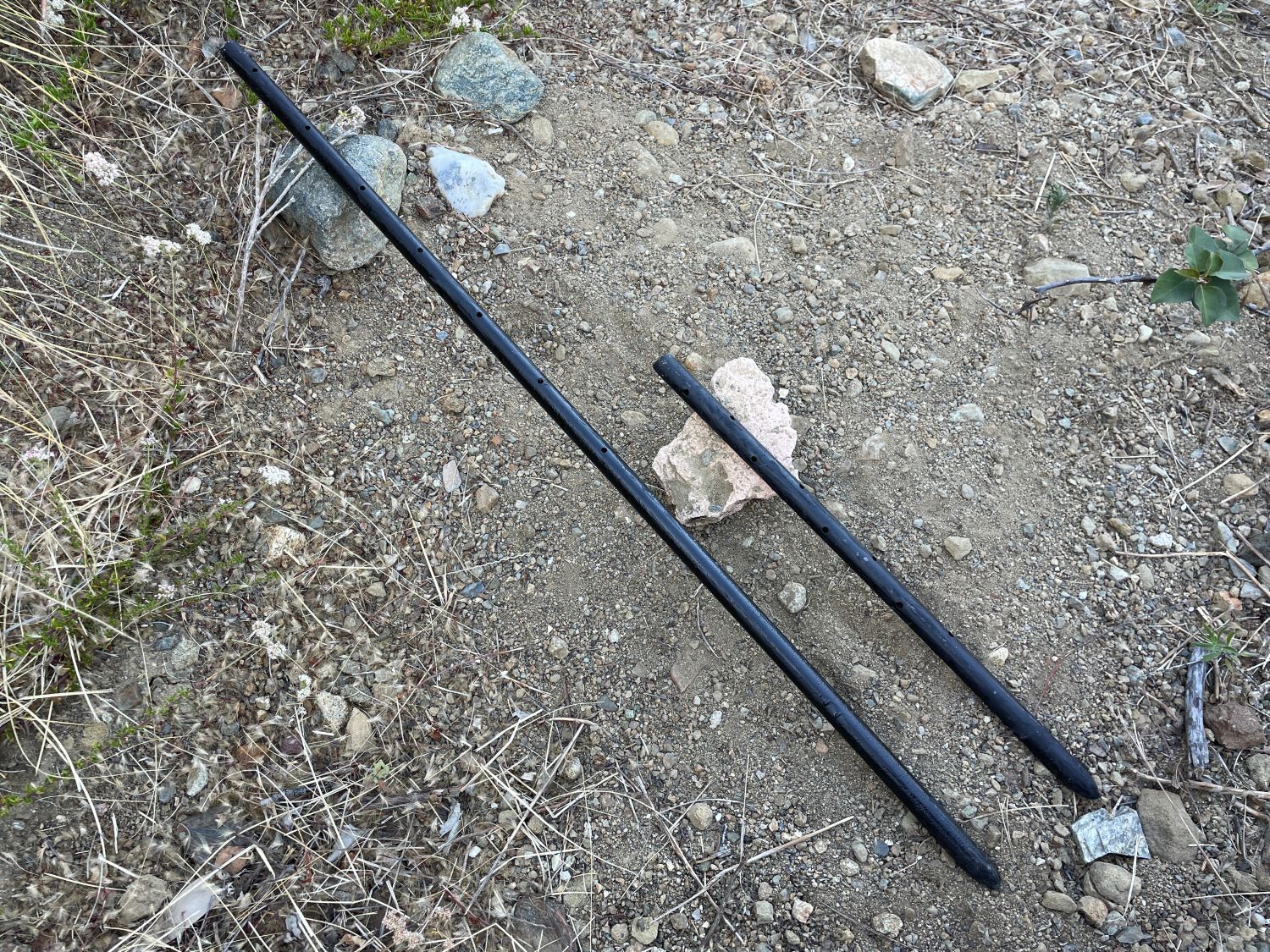 Sandbaggy Round Steel Concrete Form Stakes (Multiple Sizes Available)