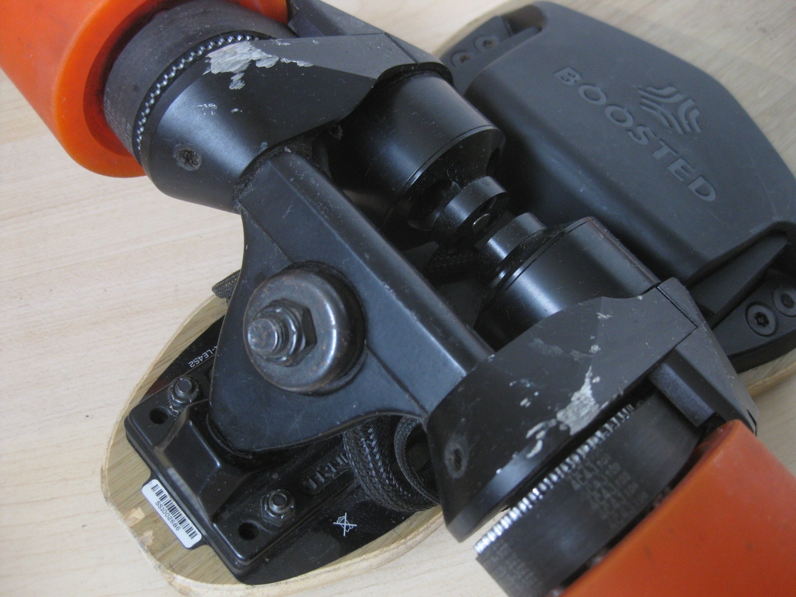 Boosted Board V1 Electric Skateboard with Remote & Charger –FOR PART ONLY