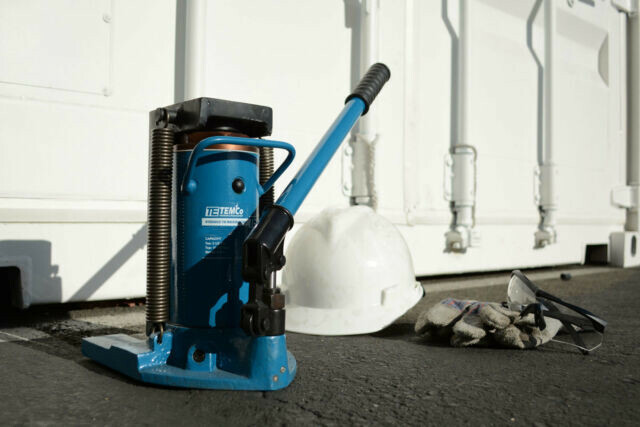 TEMCo Hydraulic Machine Toe Jack Lift 15 / 30 TON Track 5 YEAR Warranty