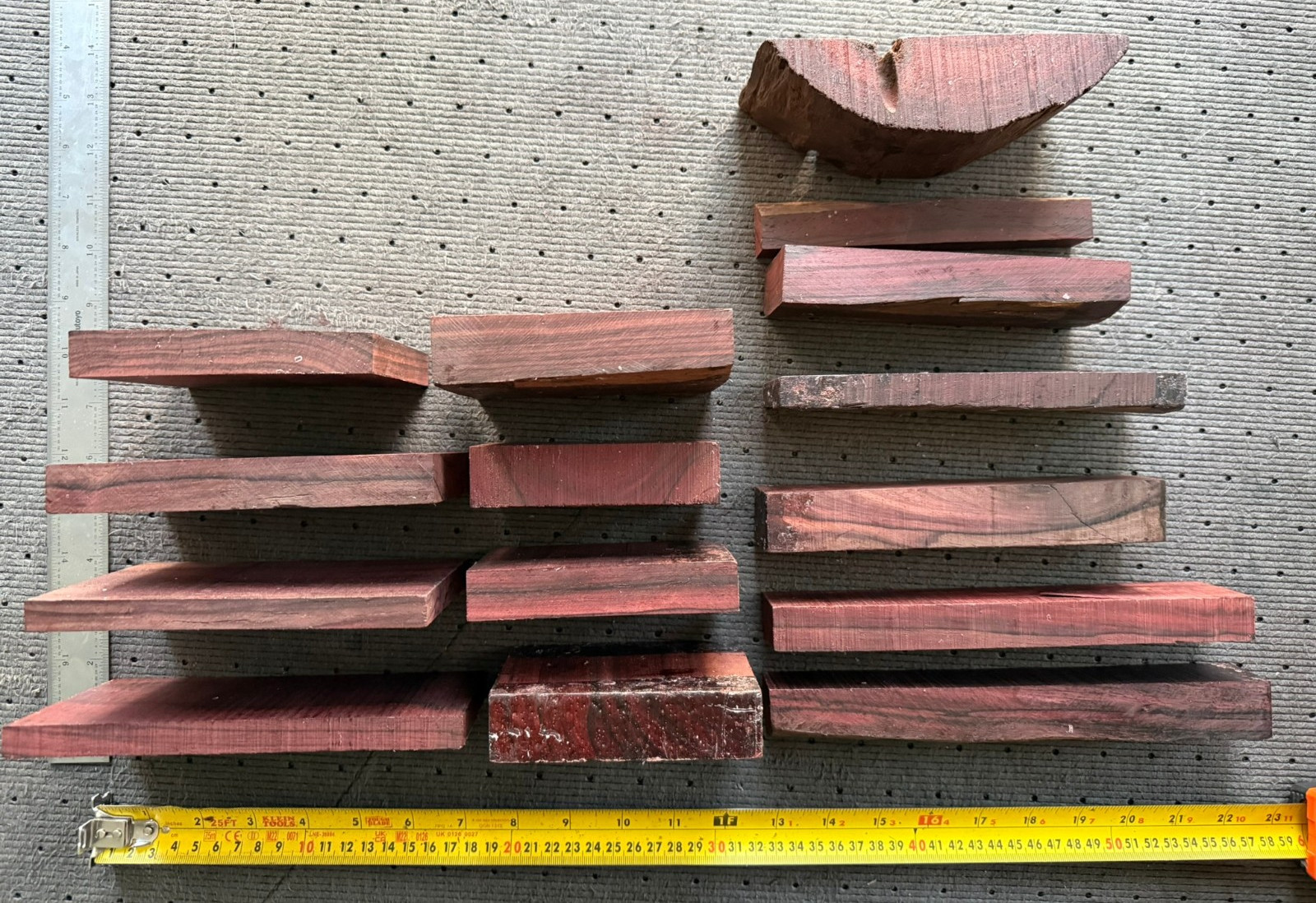 Bois de Rose 7 pounds box #19