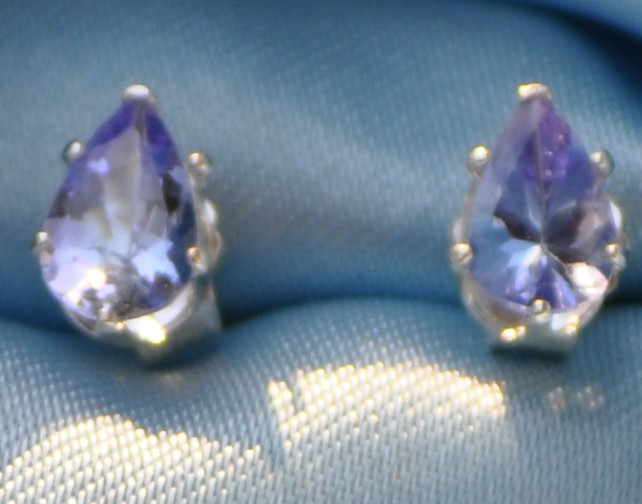 ONE PAIR 6mm x 4mm PEAR SHAPED  TANZANITE  .925 STERLING SILVER STUDS