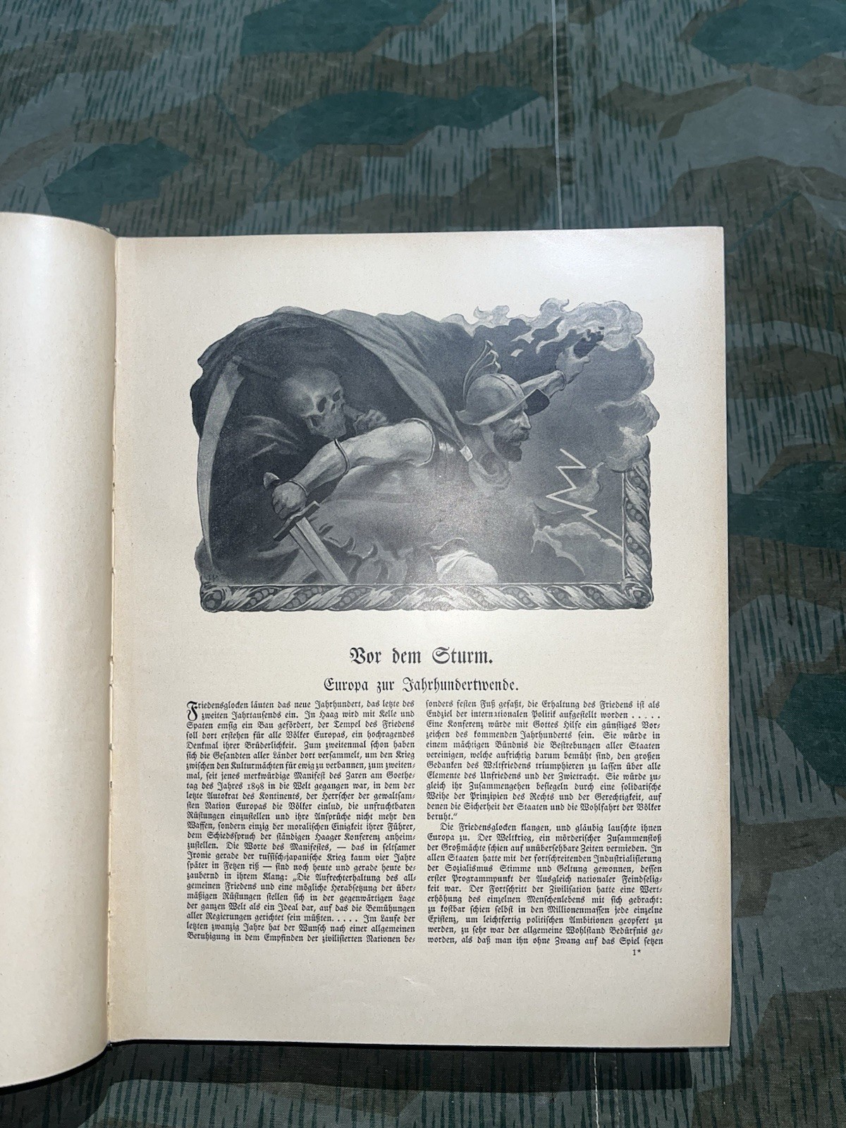 WW2 German Era Original Die Geschichte Des Weltkriegs Book #1 on German Military