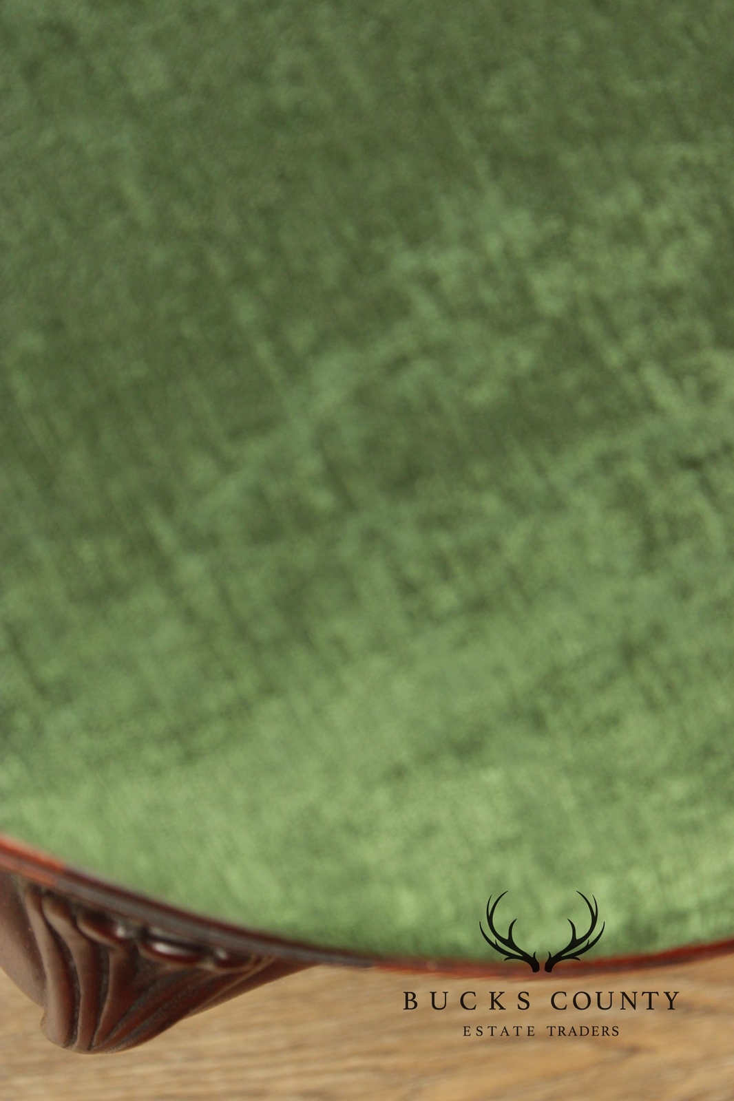 Hickory Chair Georgian Styler Carved Mahogany Vanity Bench Stool