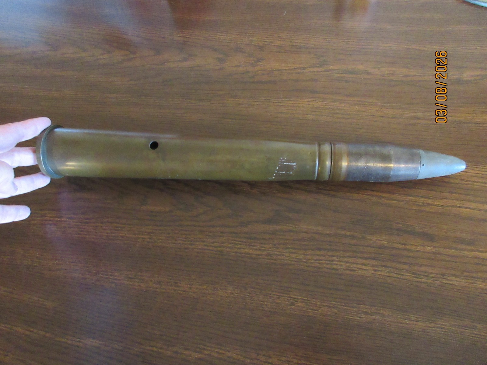 WORLD WAR II 40MM MK-1 BRASS SHELL CASING, 17 1/2", 1942
