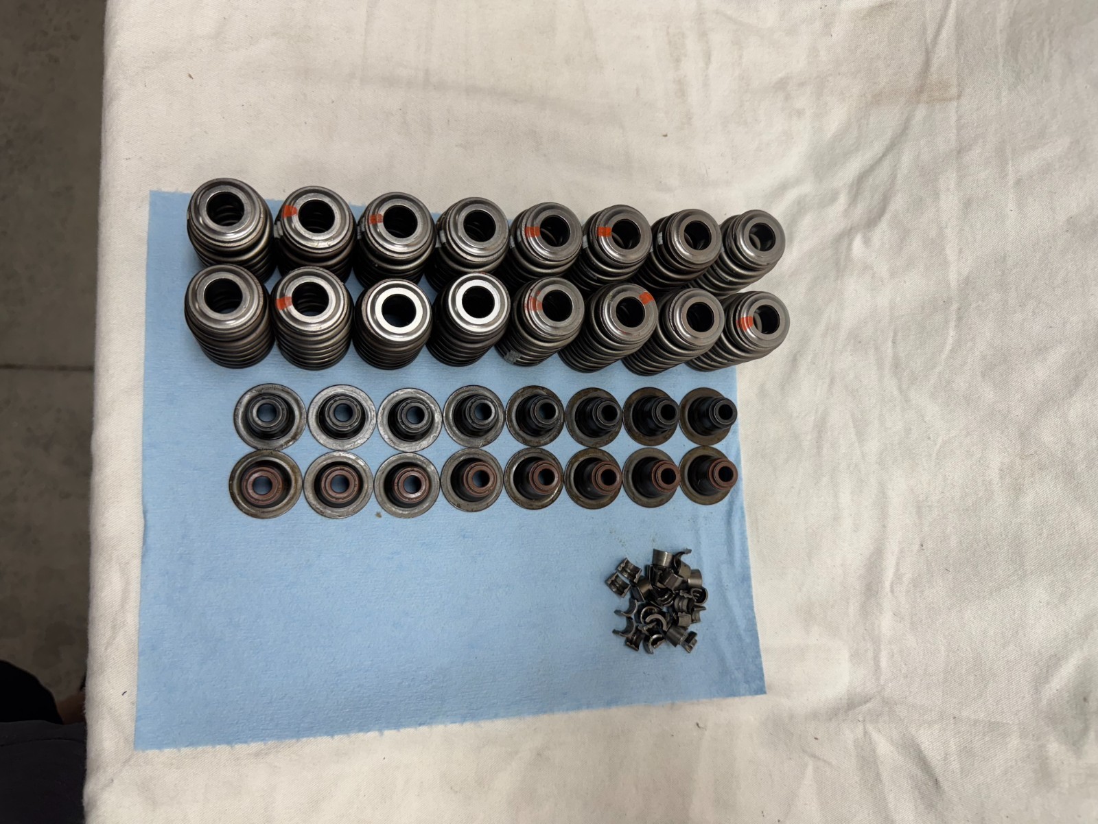 Corvette ZO6 Valve Springs Retainers Locks LS7 427 C6 Beehive Chevrolet Z06