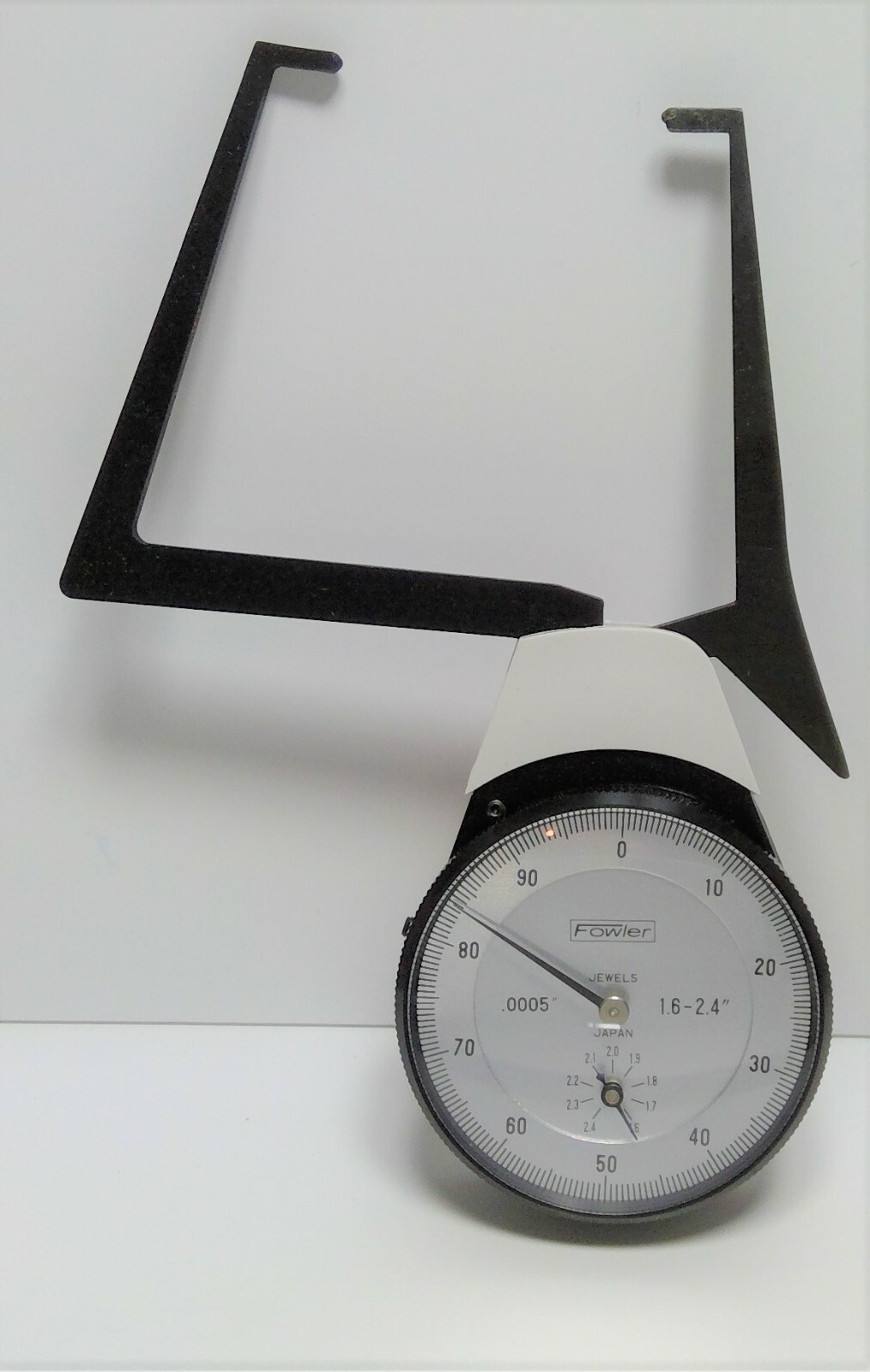 Fowler 1.6"-2.4" Deluxe External Dial Caliper Gage 52-554-205