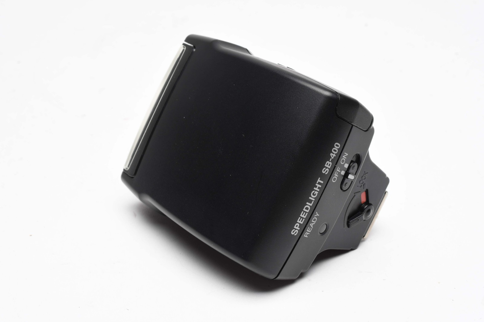 Nikon Speedlight SB-400 flash, Tested, Nice & Clean, w/case, Great!