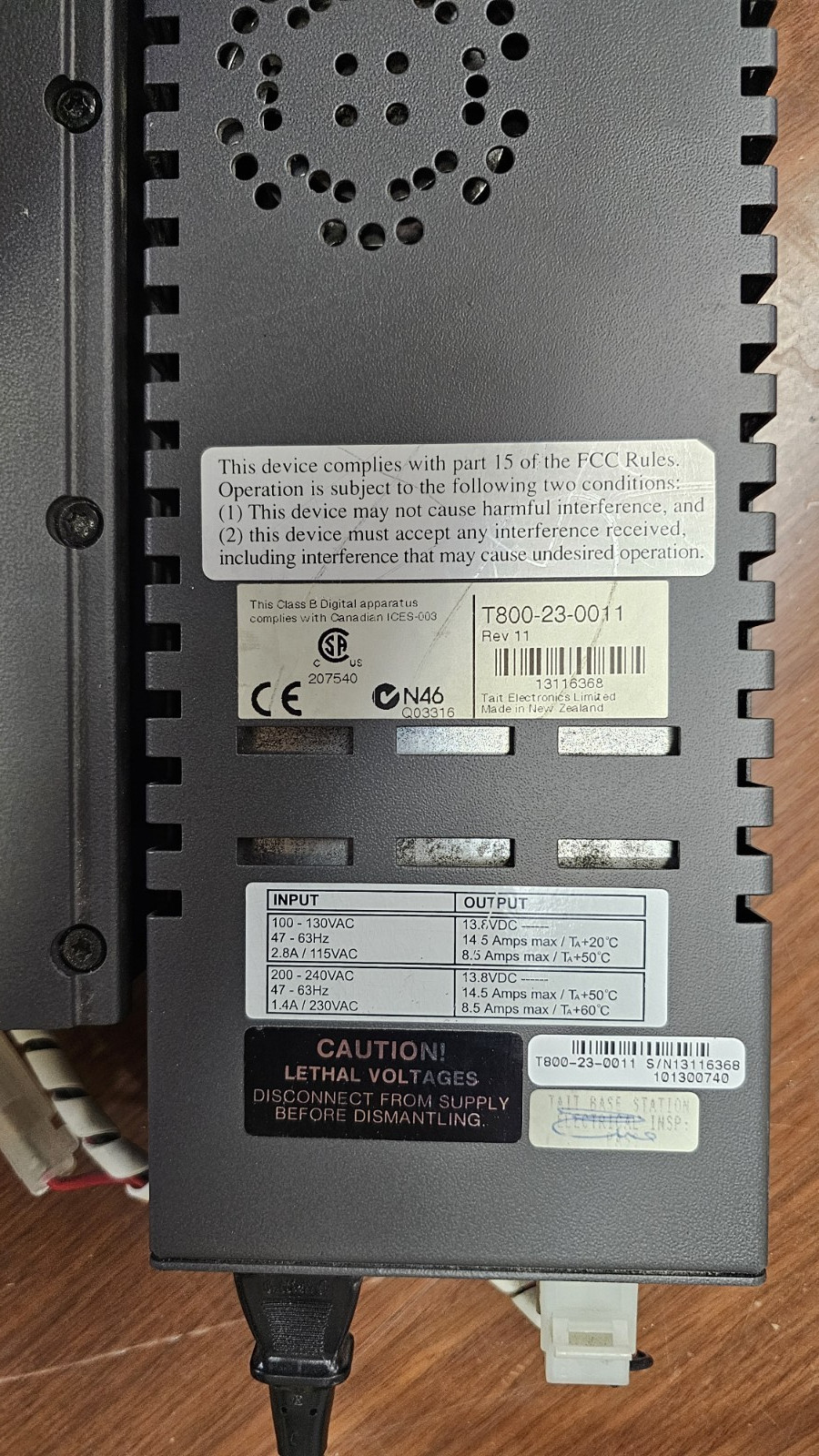 TAIT T800 SERIES 2 SLIMLINE UHF 440-470MHZ 25W TRANSMITTER