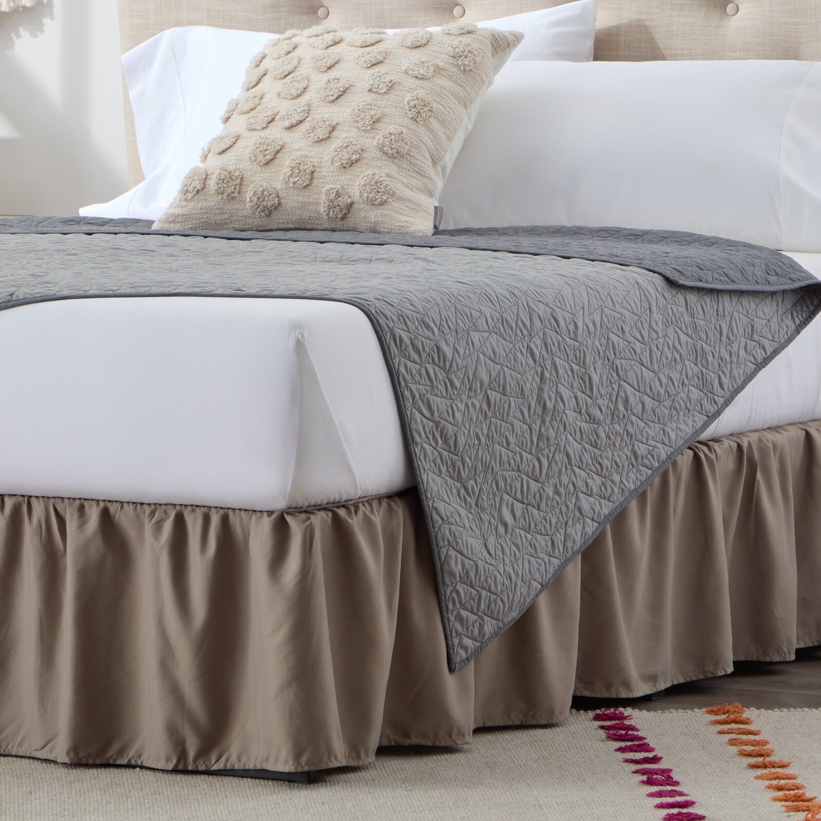 Linenspa 14 Inch Microfiber Ruffle Bed Skirt - Wrinkle and Fade Resistant