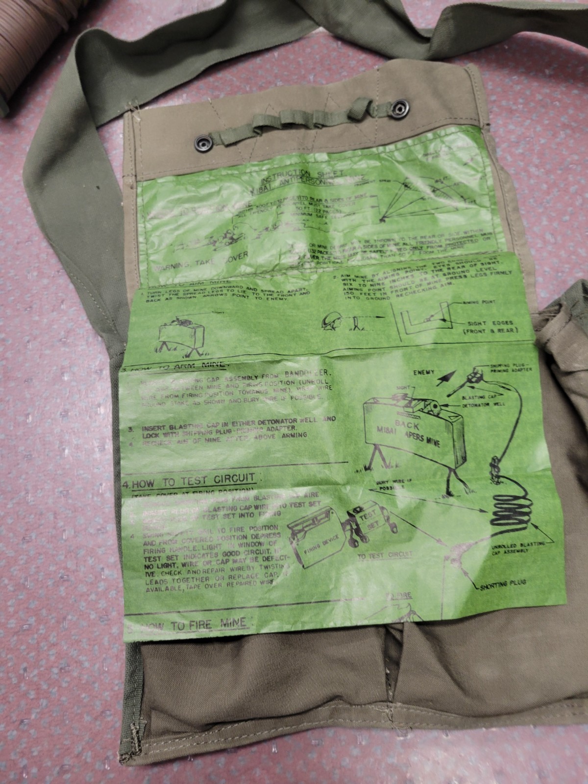 Claymore (M33 (Practice version of M18 Claymore) (APERS)) Great collectible.