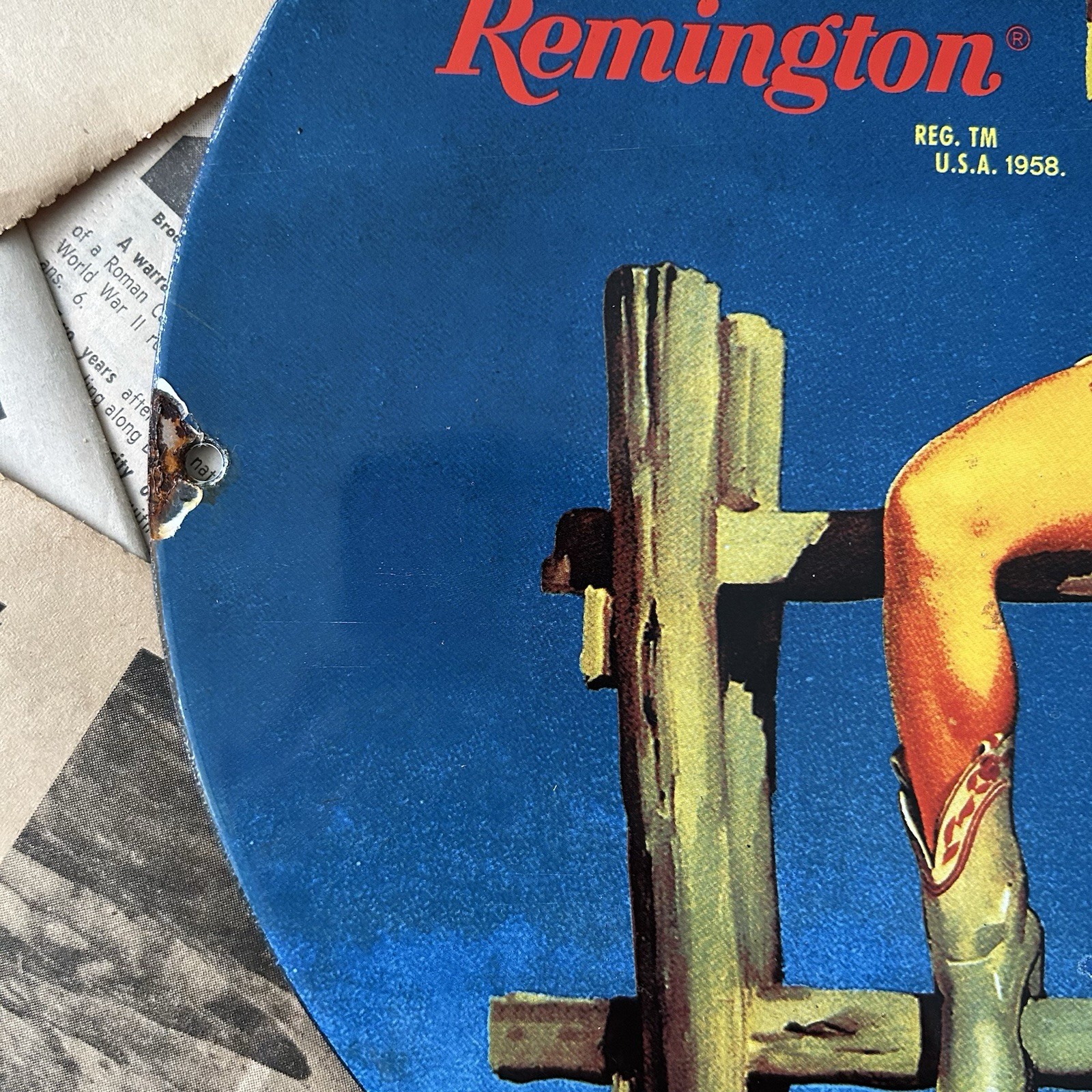 VINTAGE 1958 REMINGTON FIREARMS HUNTING 12 INCH PORCELAIN ENAMEL SIGN