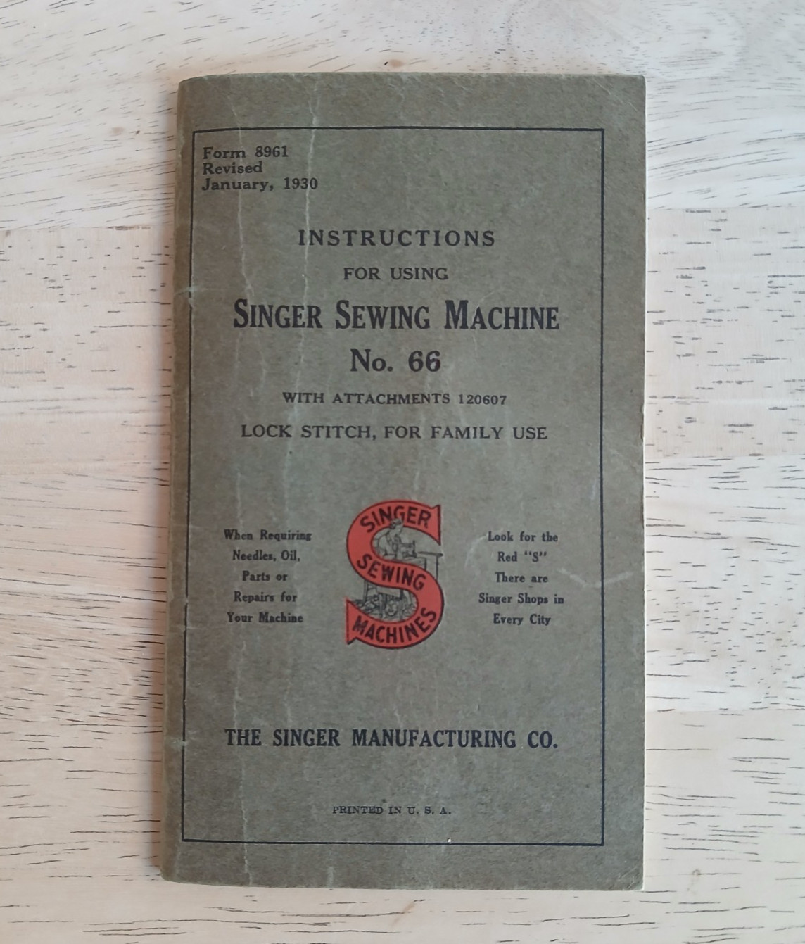 Original Singer Sewing Machine Owner's Instruction Manual for 66 & Attachments