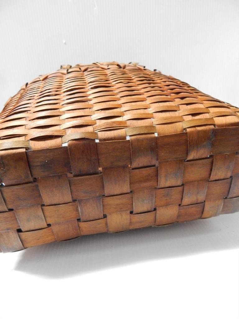 ANTIQUE PRIMITIVE PENOBSCOT PASSAMAQUADY MAINE WOODLANDS AMERICANA INDIAN BASKET