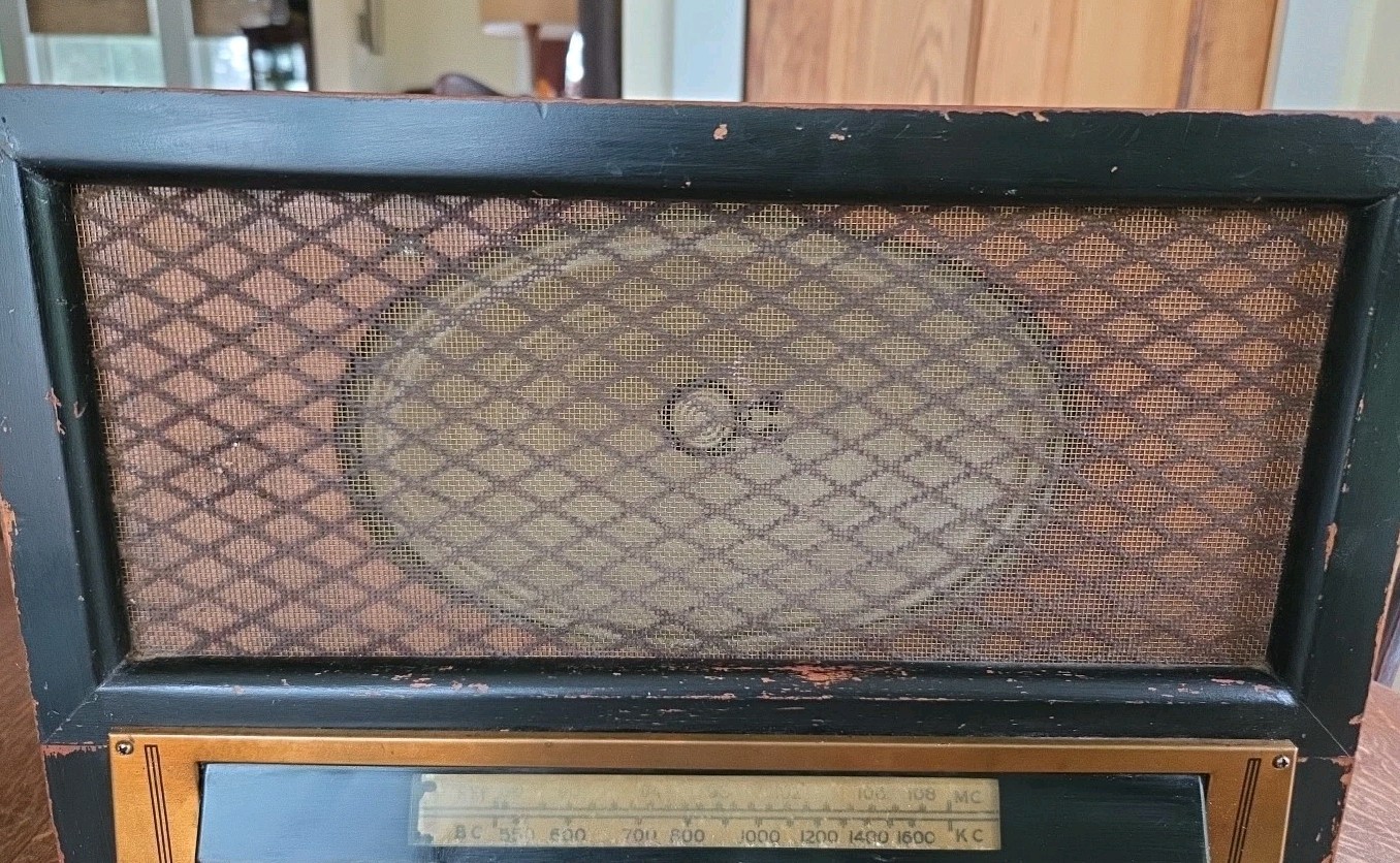 Vintage MCM Sparton Model 121 AM/FM Band Tube Radio Working!