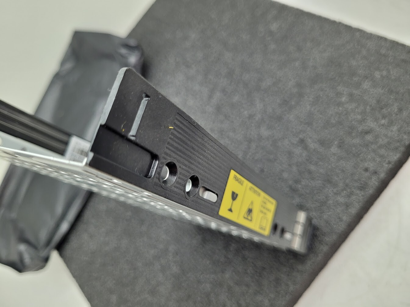 HDD LFF 3.5" Hard Drive Tray Array Caddy JBOD 0993690-03