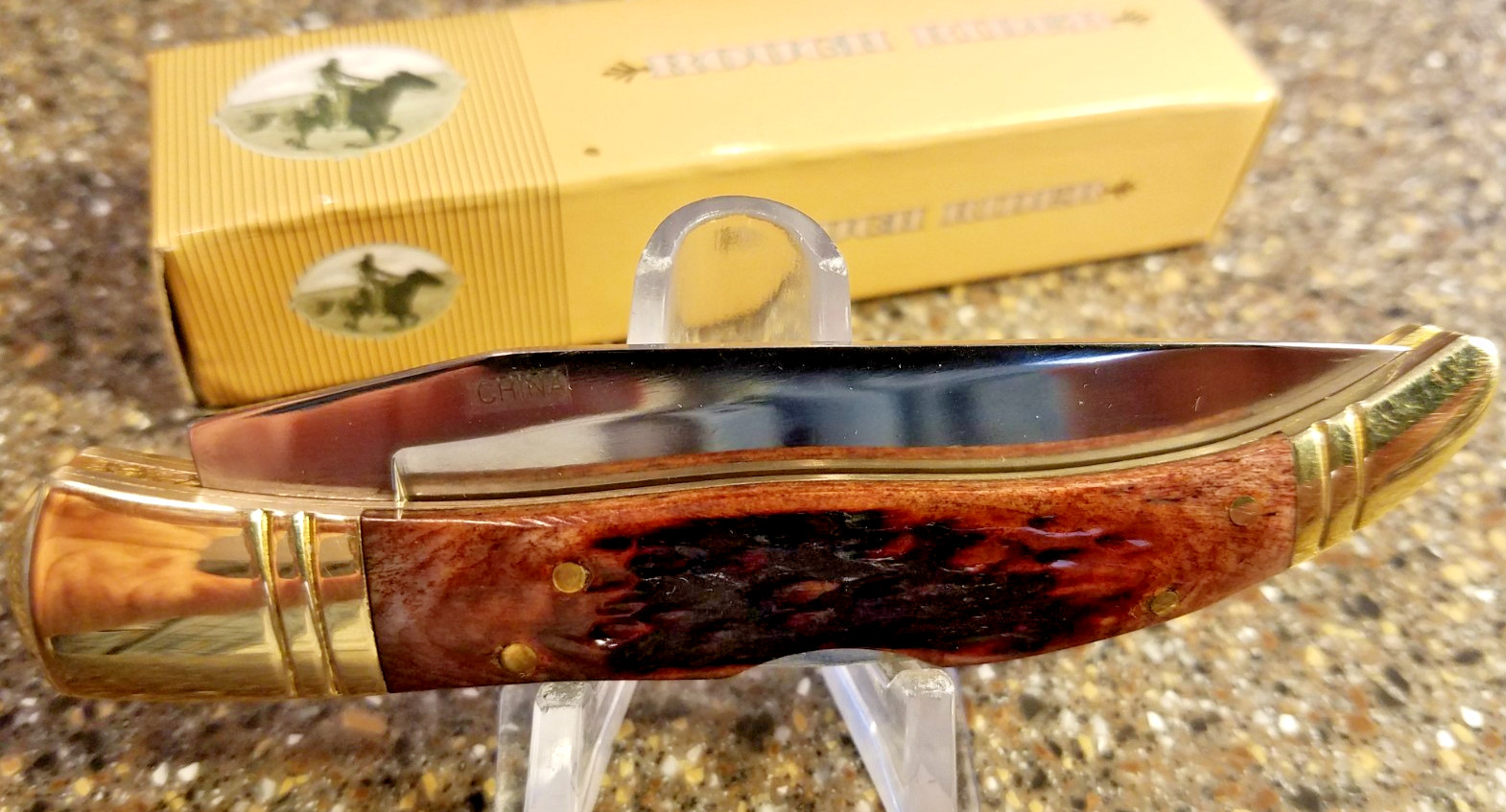 Rough Rider RR204, Brown Jigged Bone Texas Toothpick Lockback, 4-1/8", NEW, 2000