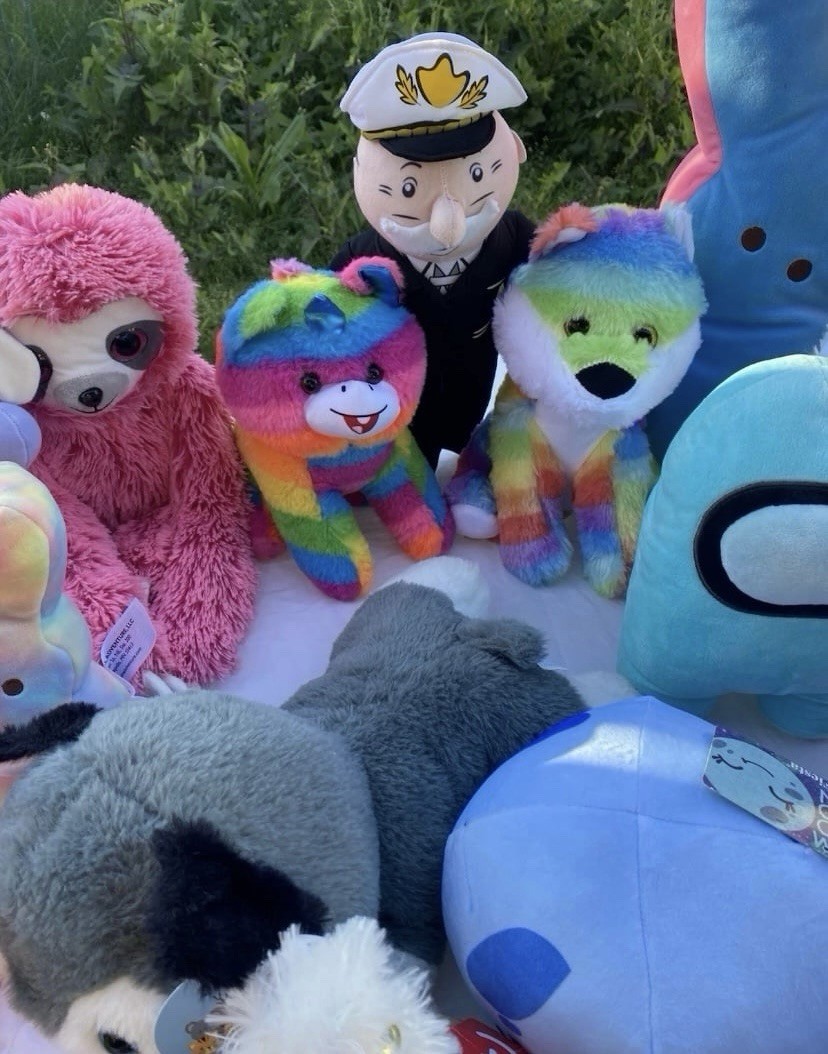 Peeps CALPLUSH Bum Bumz Animoodles Among Us Mixed Lot Plush Small Medium