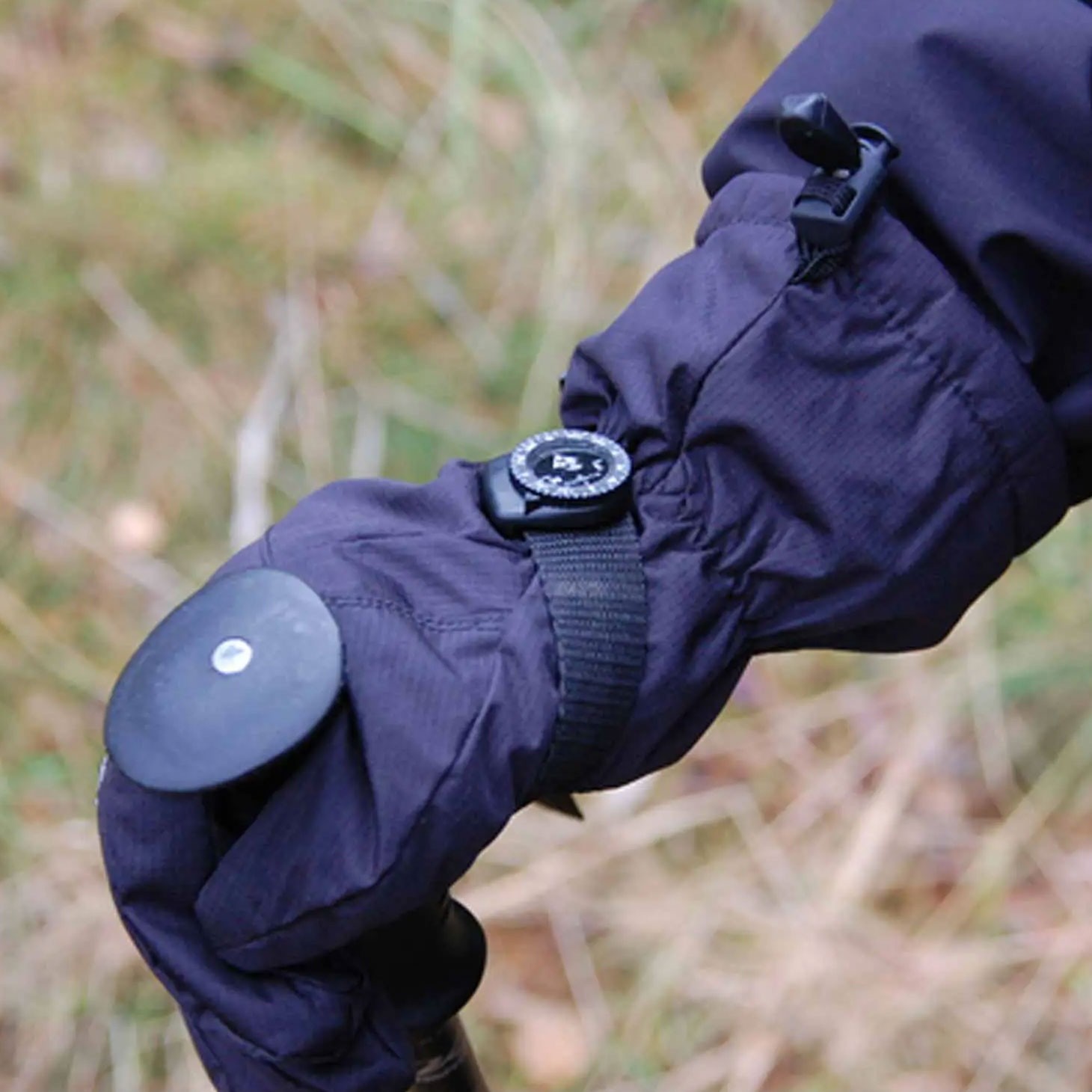 SUUNTO Clipper L/B NH Compass Clips to Watch Band w/ Liquid-Filled Jewel Bearing