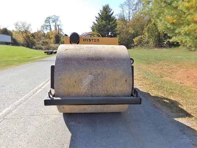 HYSTER C350B DOUBLE SMOOTH DRUM ROLLER