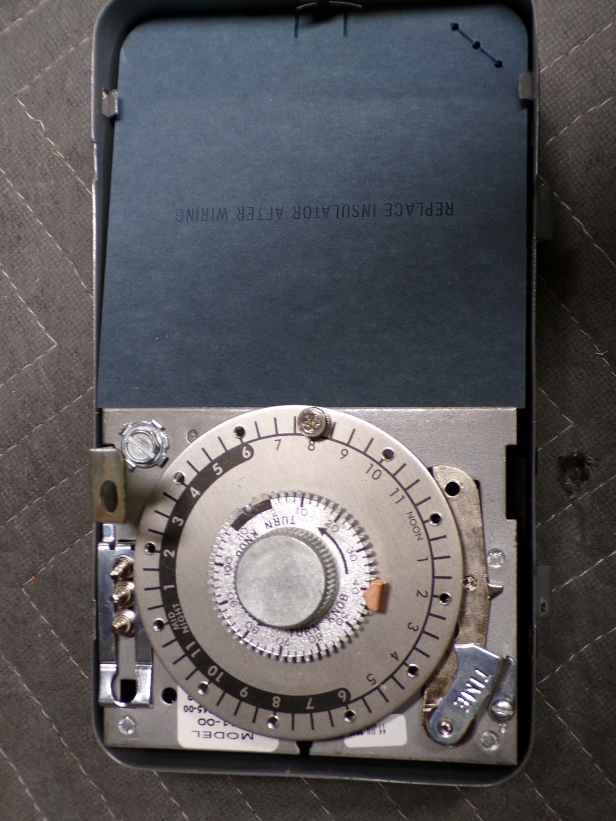 Paragon #8141-00 120 Volt Defrost Timer *NOS*