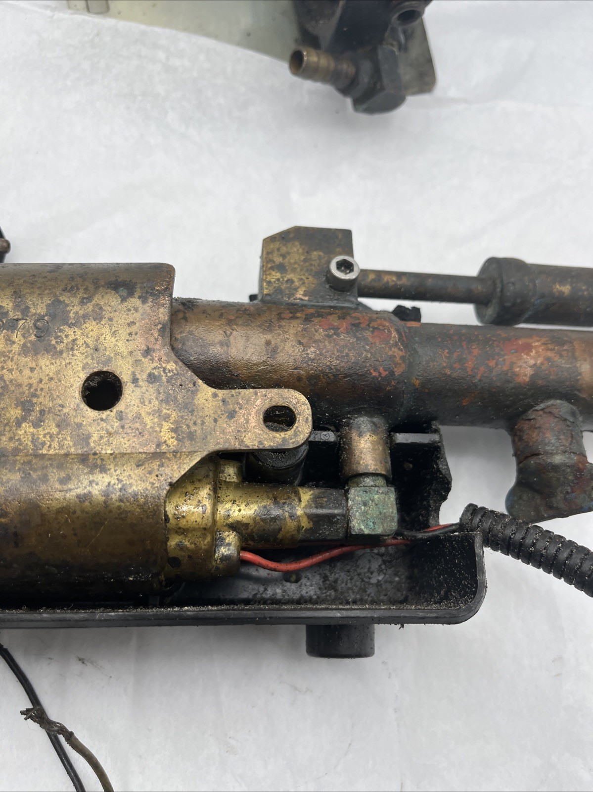 MerCruiser 4.3 / 5.0 / 5.7 / 7.4 MPI 454 Freshwater Cool Fuel Pump Tube