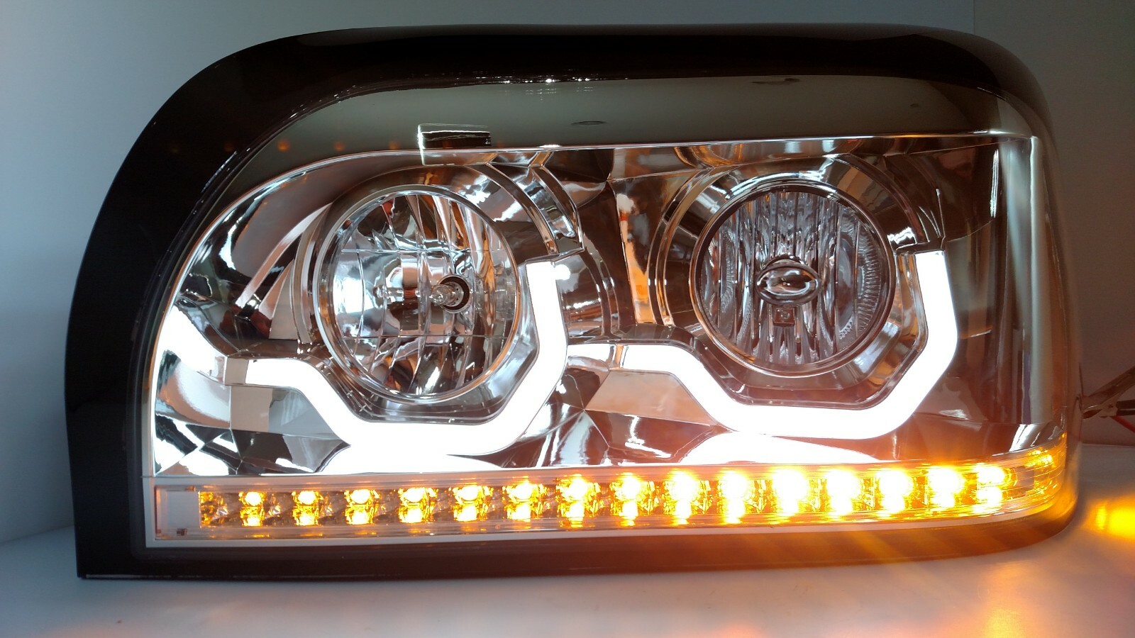 LH Chrome Headlight w/ LED Turn Signal & Light Bar For Freightliner Century