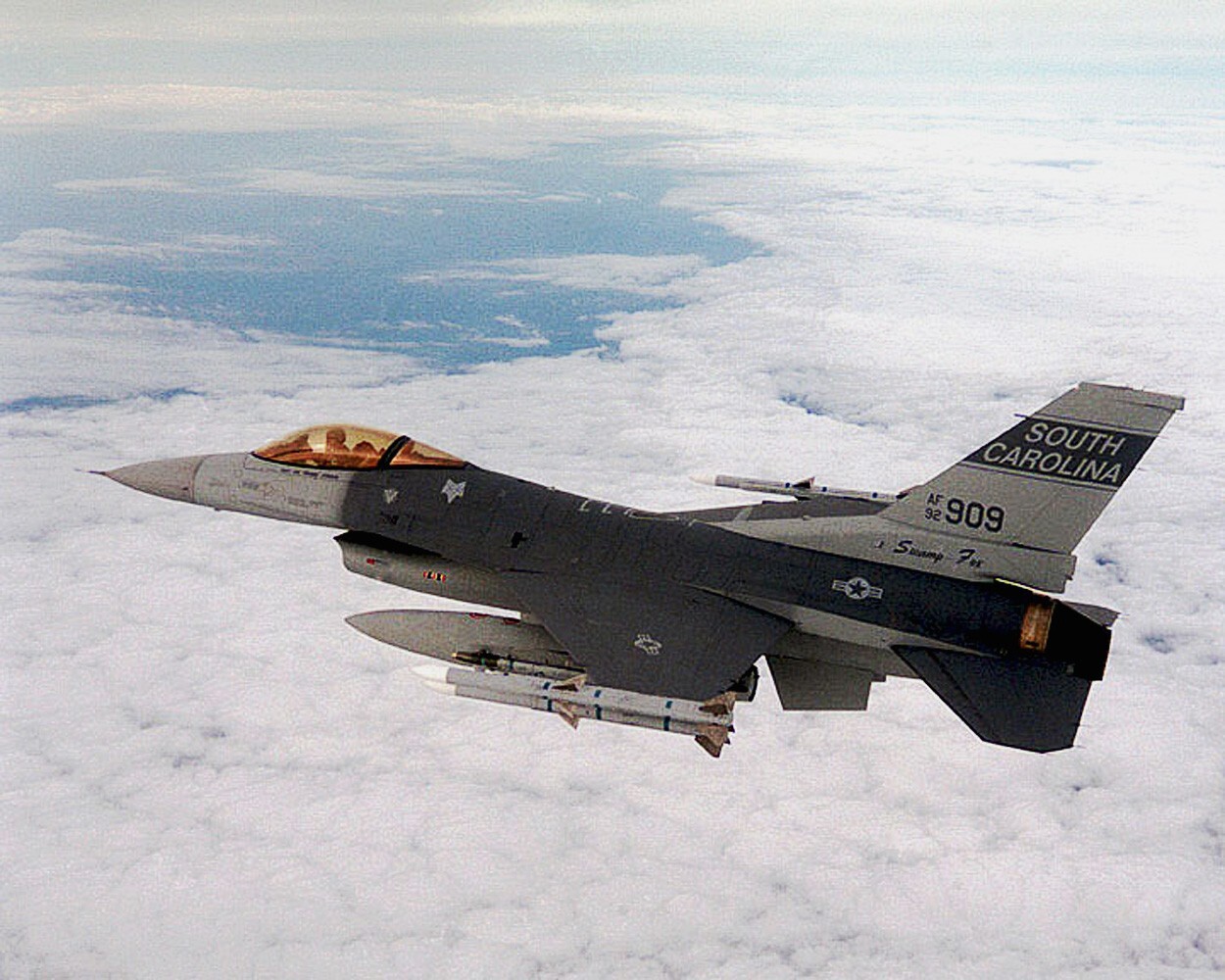 USAF 157th FIGHTER SQ -157 FS- SWAMP FOX -F-16CJ -South Carolina ANG- VEL PATCH